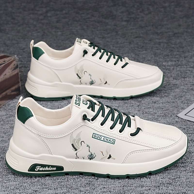 Men's Trendy Sport Shoes Lightweight Non Slip Sneakers For Running