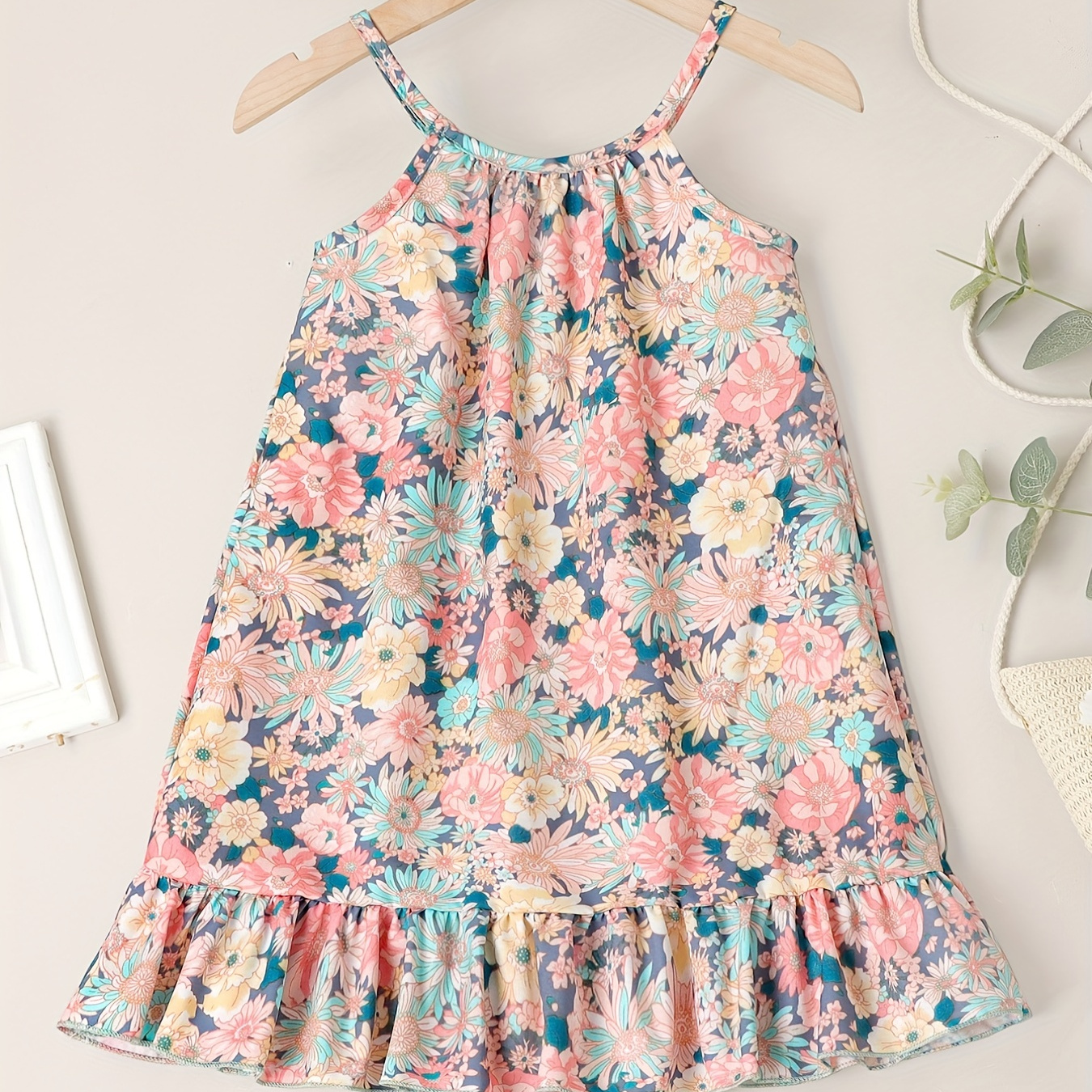 

Girls Ruffle Hem Flower Graphic Cami Dress For Party Beach Vacation Kids Summer Clothes