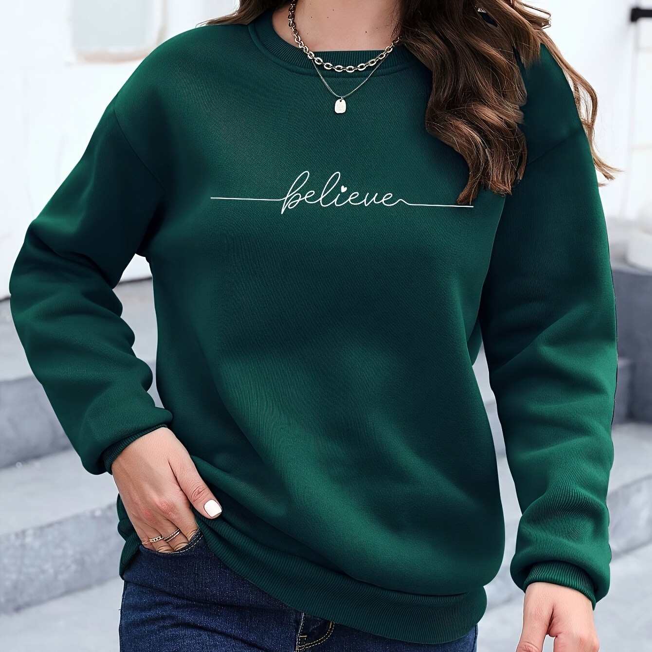 

Women's Casual And Fashionable Sports Sweatshirt, Suitable For Autumn And Winter, Comfortable And Soft, Letter Pattern, With Plush