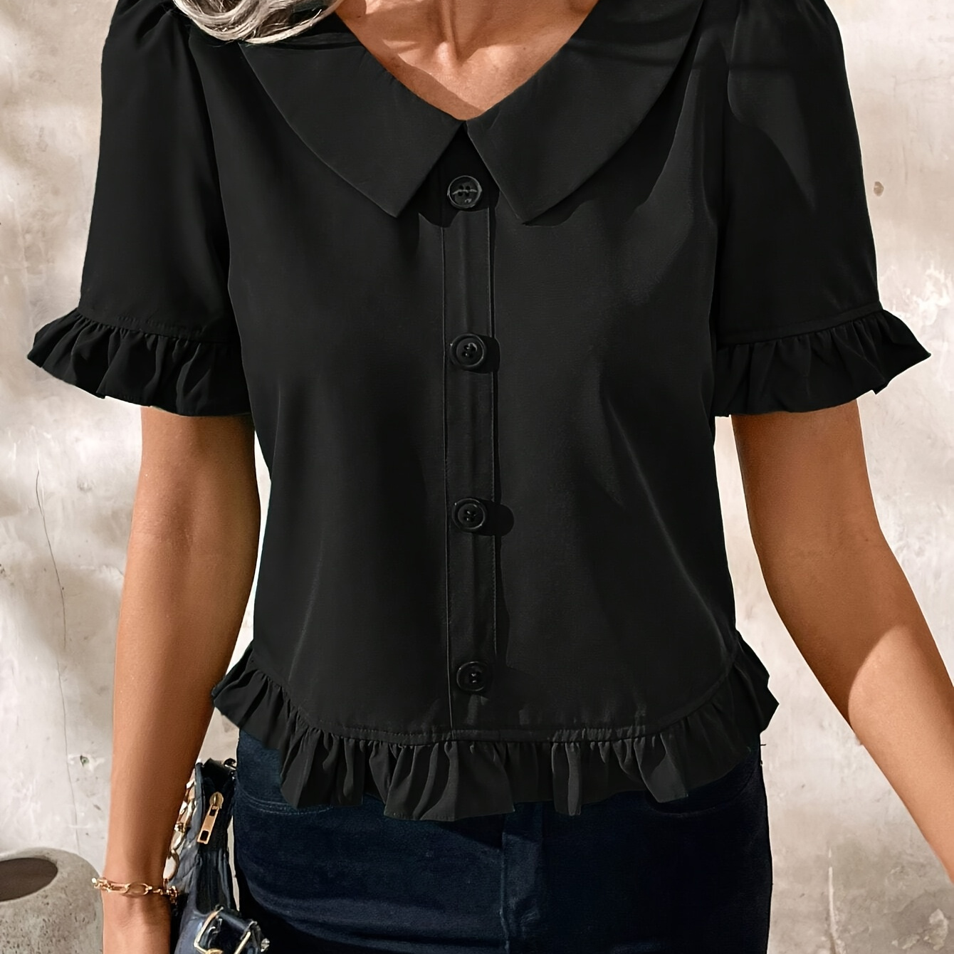 

[1pc Elegant Women's Short Sleeve Shirt] 1pc Elegant Women's Casual Short Sleeve Shirt - Polyester Solid Color Blouse With Button, Notched Collar, Lightweight 120g/m² Fabric For Spring/summer/autumn