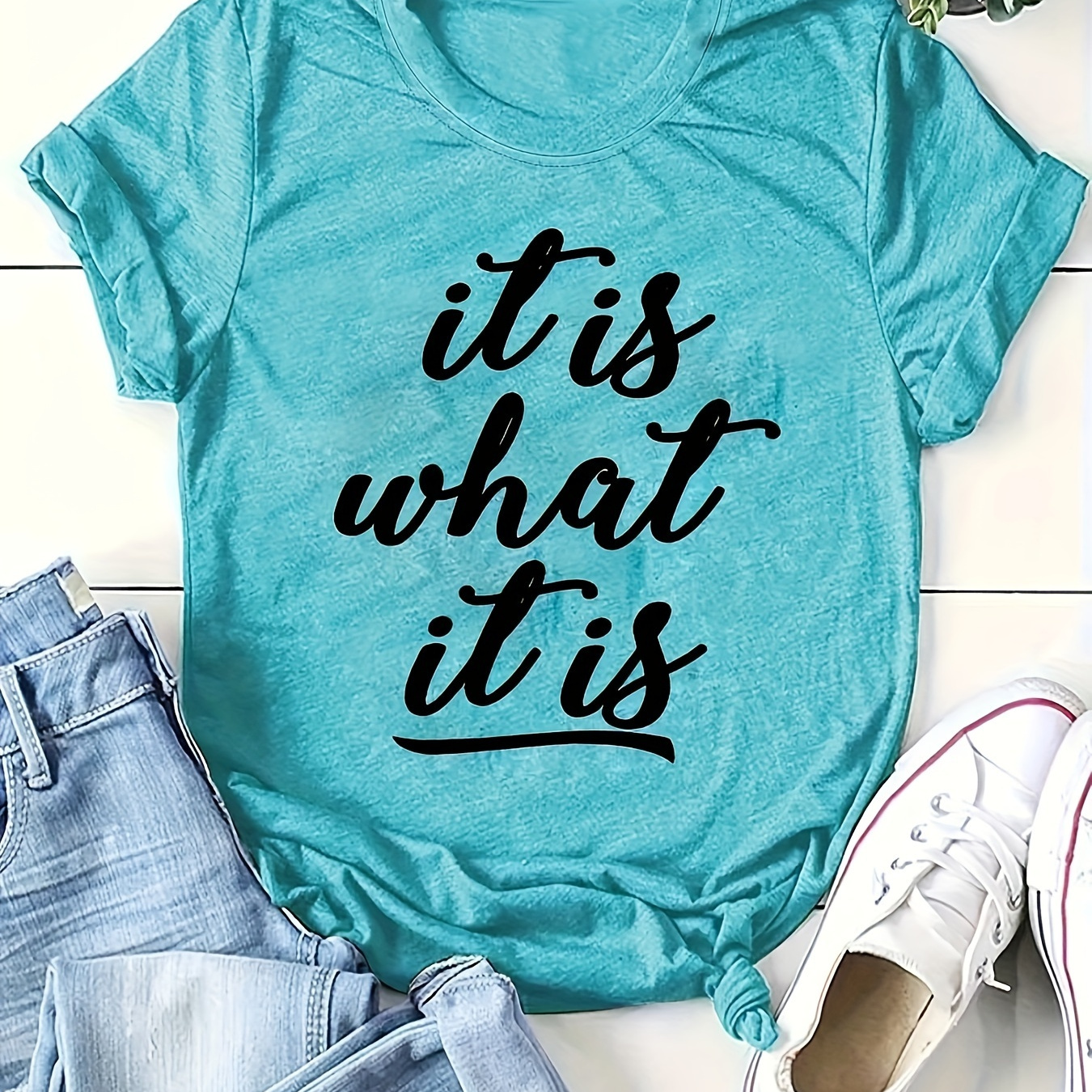 

Plus Size Slogan Print T-shirt, Casual Short Sleeve Top For Spring & Summer, Women's Plus Size Clothing