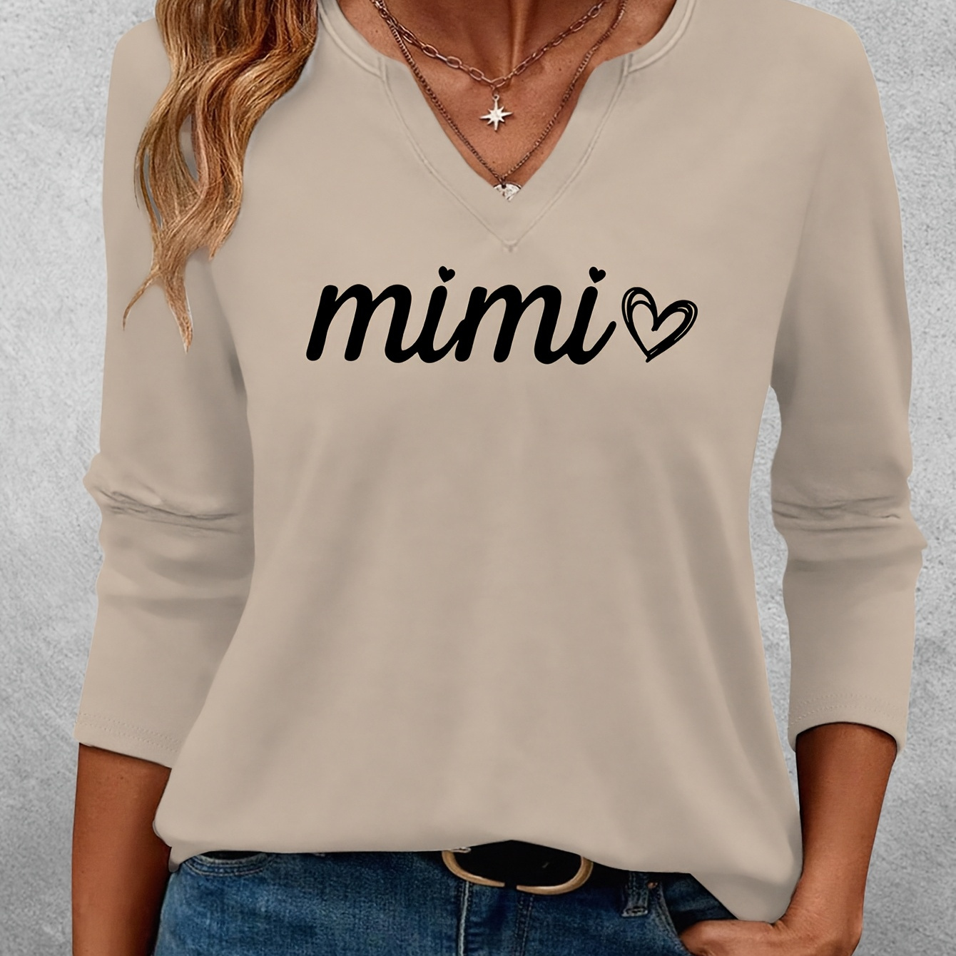 

[1pc Women's V-neck Long Sleeve T-shirt] Women's Casual V-neck Long Sleeve T-shirt, Polyester Knit Fabric, Regular Fit, With "" Alphabet Applique, For All