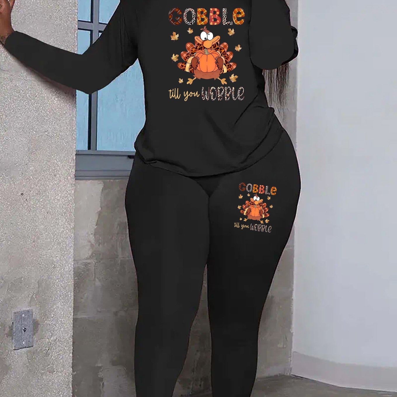 

Festive Black Long Sleeve Top & Leggings Set - Perfect For Thanksgiving Or Fall Gatherings