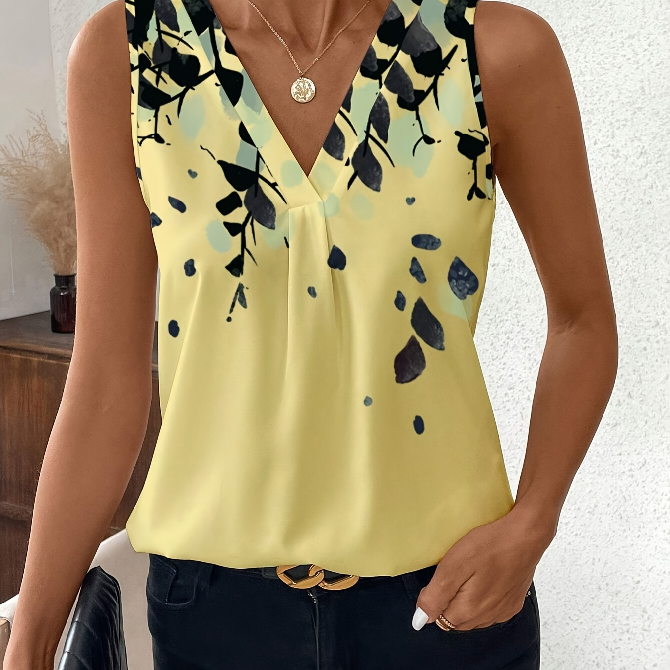 

Plant Print V Neck Tank Top, Casual Sleeveless Tank Top For Summer, Women's Clothing