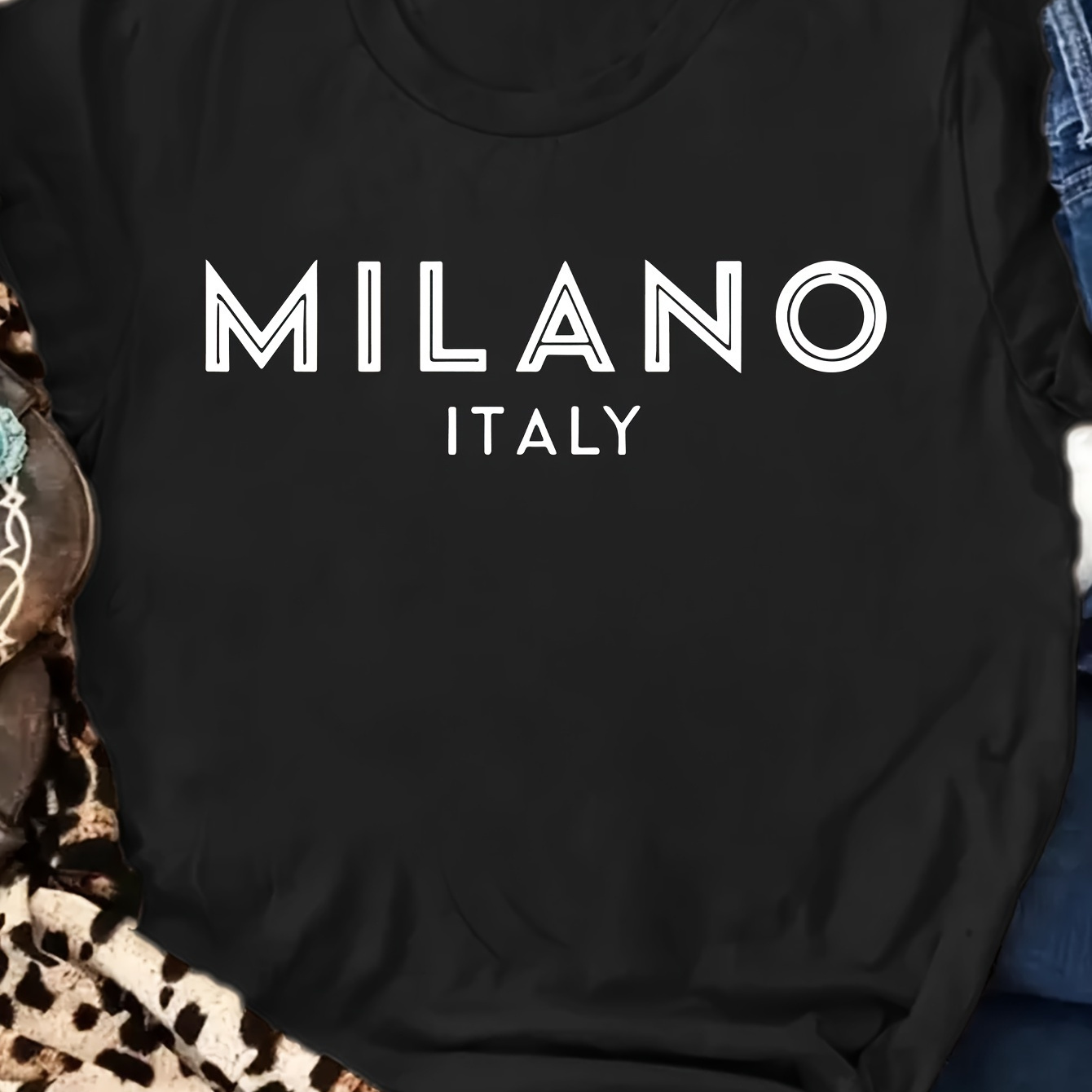 

Milano Italy Print Crew Neck T-shirt, Casual Short Sleeve Top For Spring & Summer, Women's Clothing