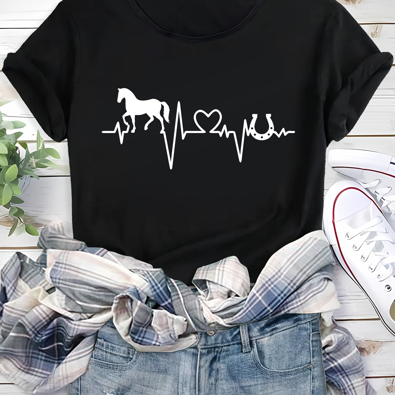 

Valentine's Day Horse & Heart Print Comfortable And Soft Sports T-shirt, Short Sleeve Causal Running Crew Neck Top, Women's Activewear