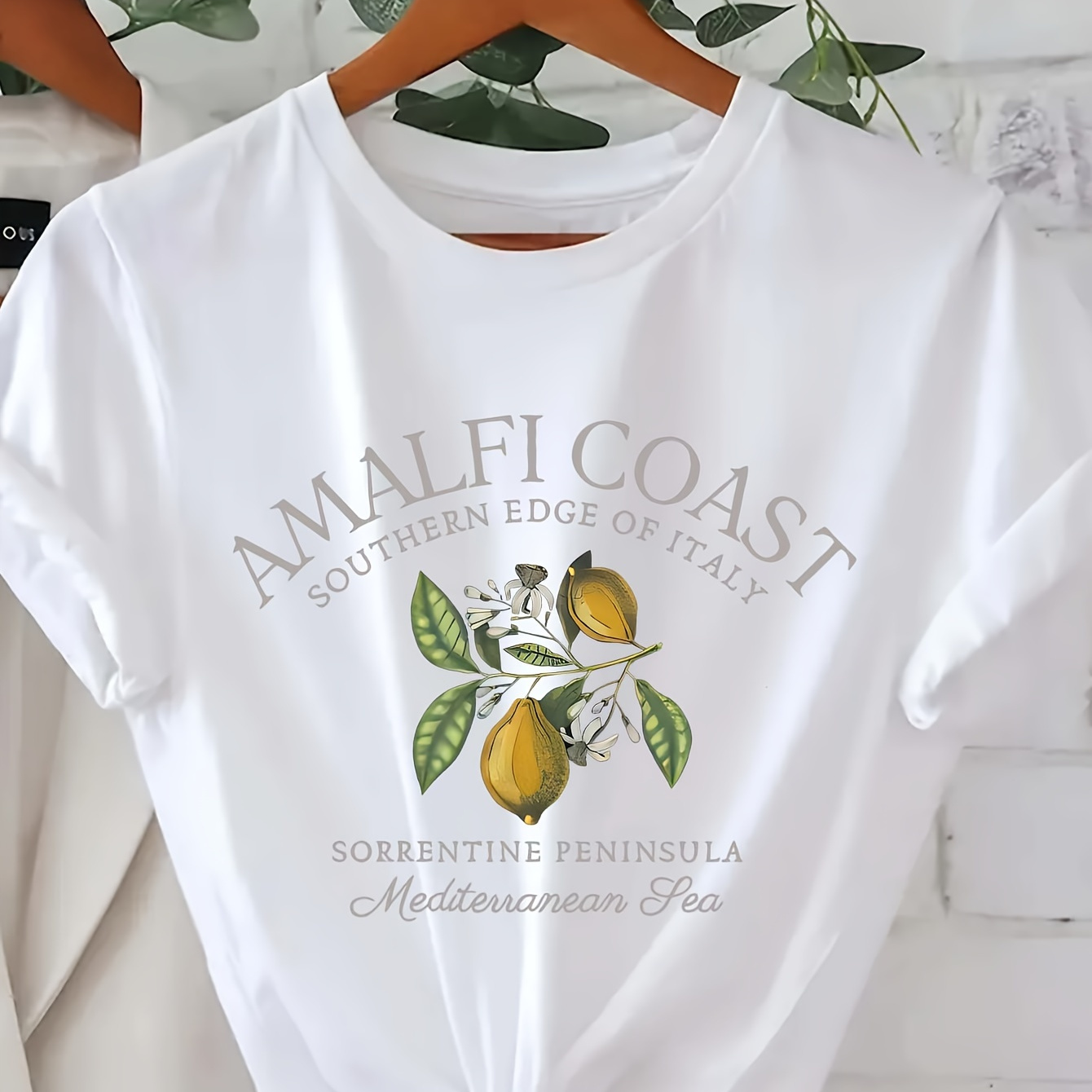 

Lemon Print Crew Neck T-shirt, Casual Short Sleeve Top For Spring & Summer, Women's Clothing