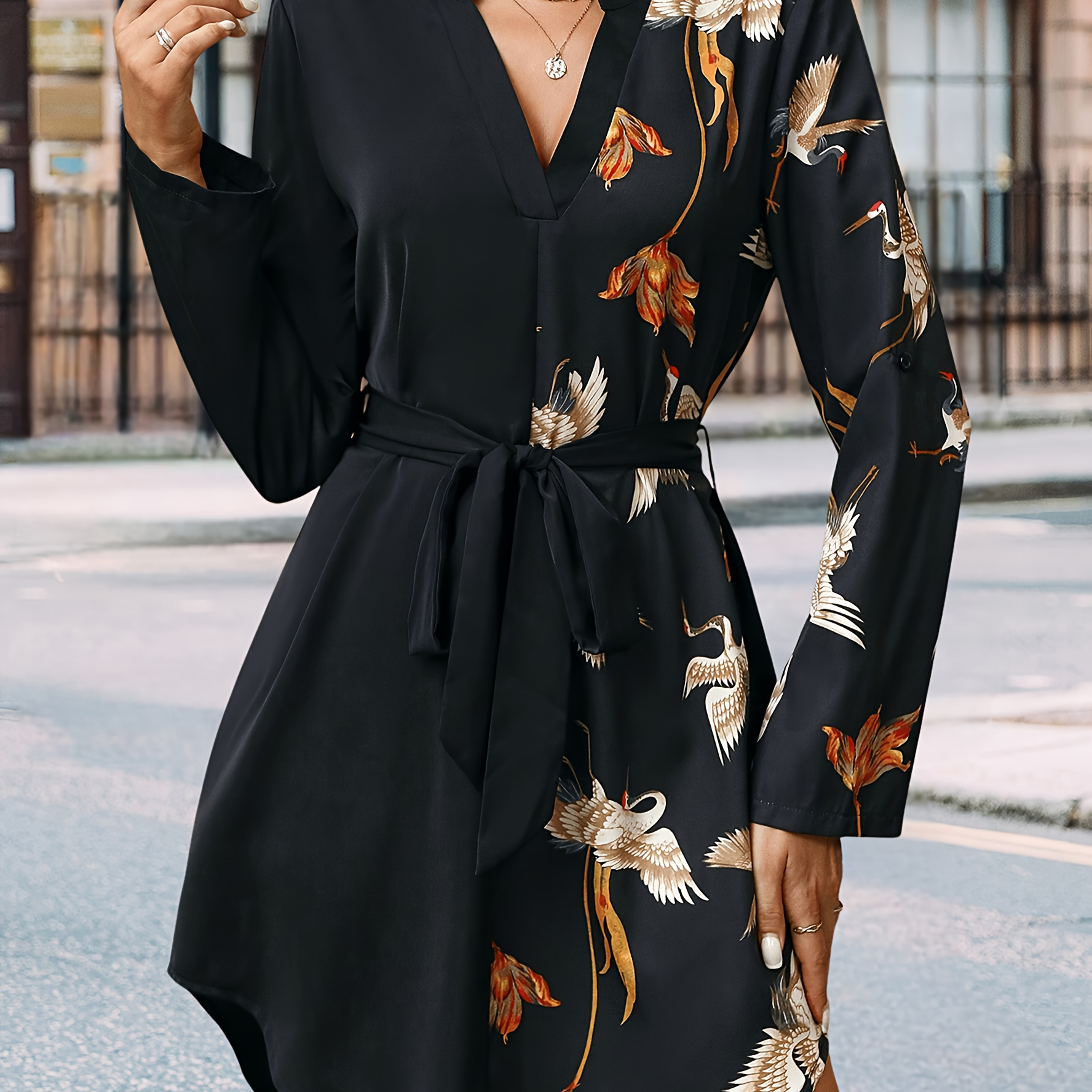 

Women's Autumn Patchwork Print V-neck Tie Waist Design