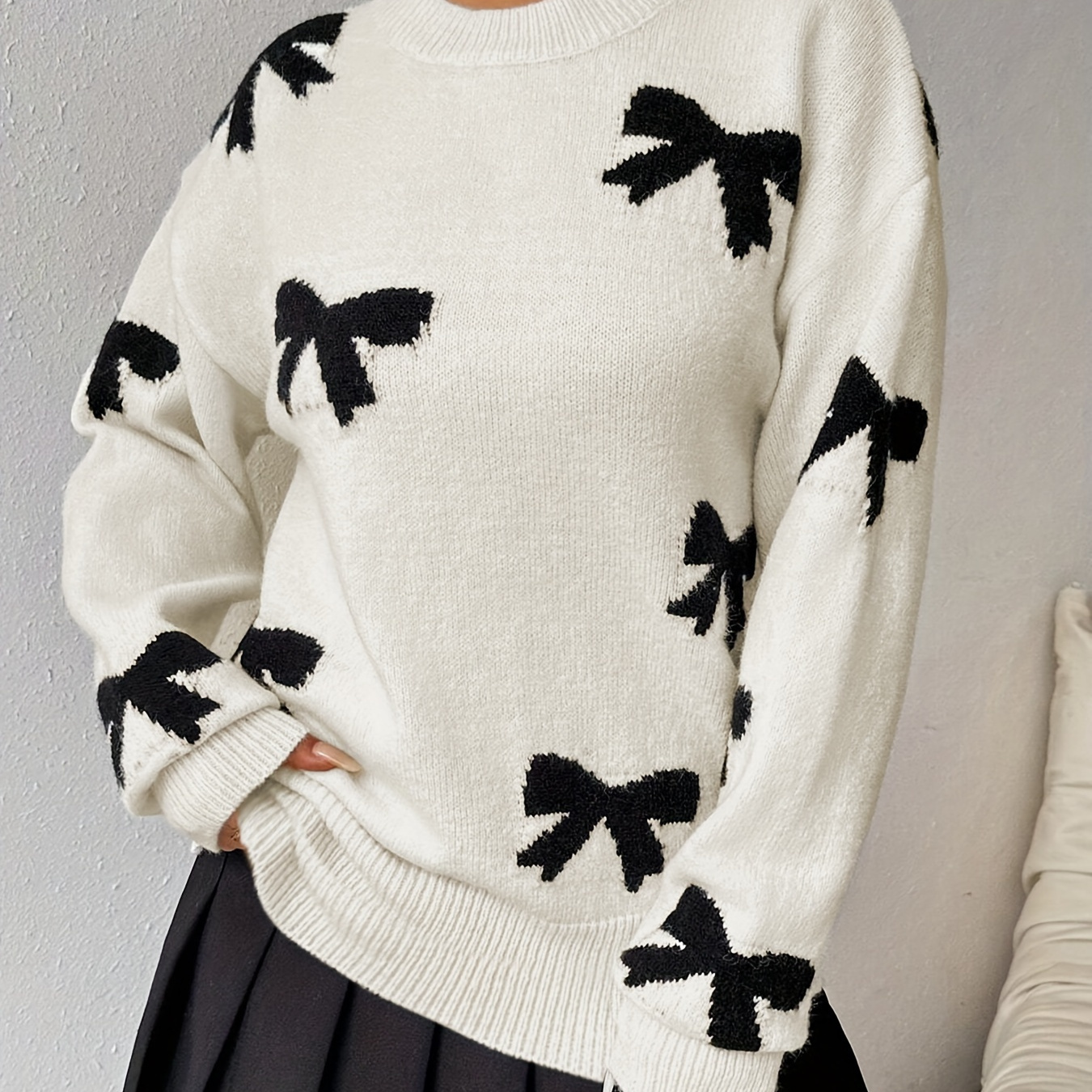 

Build] Women's Elegant Bow Pattern Long Sleeve Round Neck Knit Sweater - Cozy Polyester Pullover, Fall/winter, White With Black Bows, Autumn Winter Wear|round Neck Sweater|medium Fabric