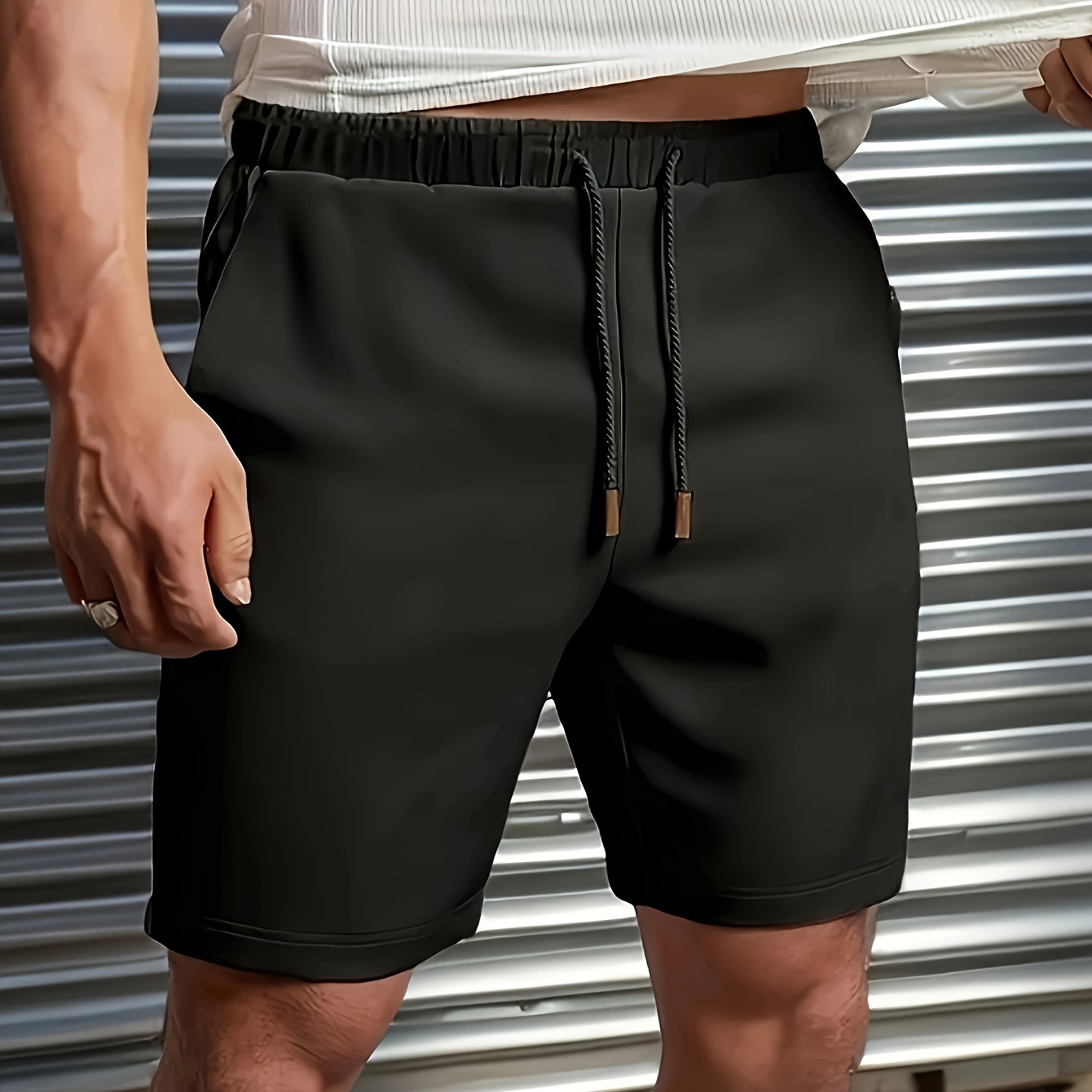 

Chic Design Men's Solid Shorts With Drawstring And Pockets, Casual Summer Shorts For Outdoors And Workout Wear