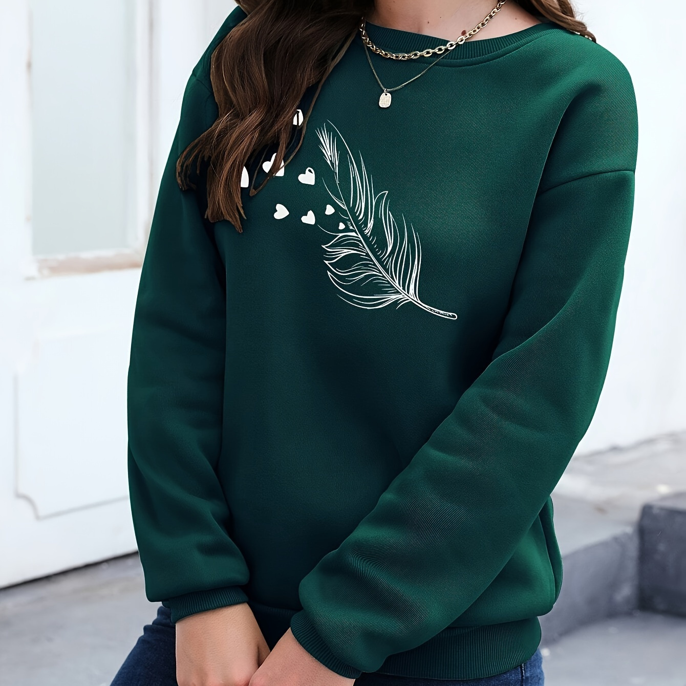 

Women's Casual Feather Print Crew Neck Sweatshirt With Plush Lining, Fashion Pullover Athletic Top Outerwear, Relaxed Fit