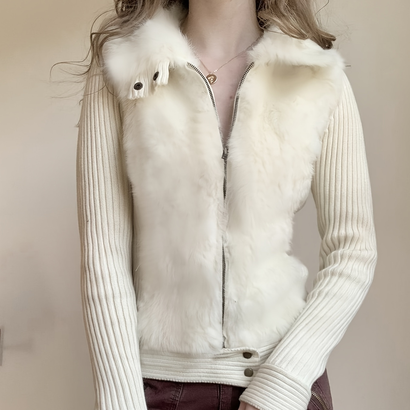 

Chic Creamy High-neck Fur & Ribbed Knit Zip-up Jacket - Elegant Long Sleeve Outerwear For Women, Fall/winter, Machine Washable, Cute Jacket