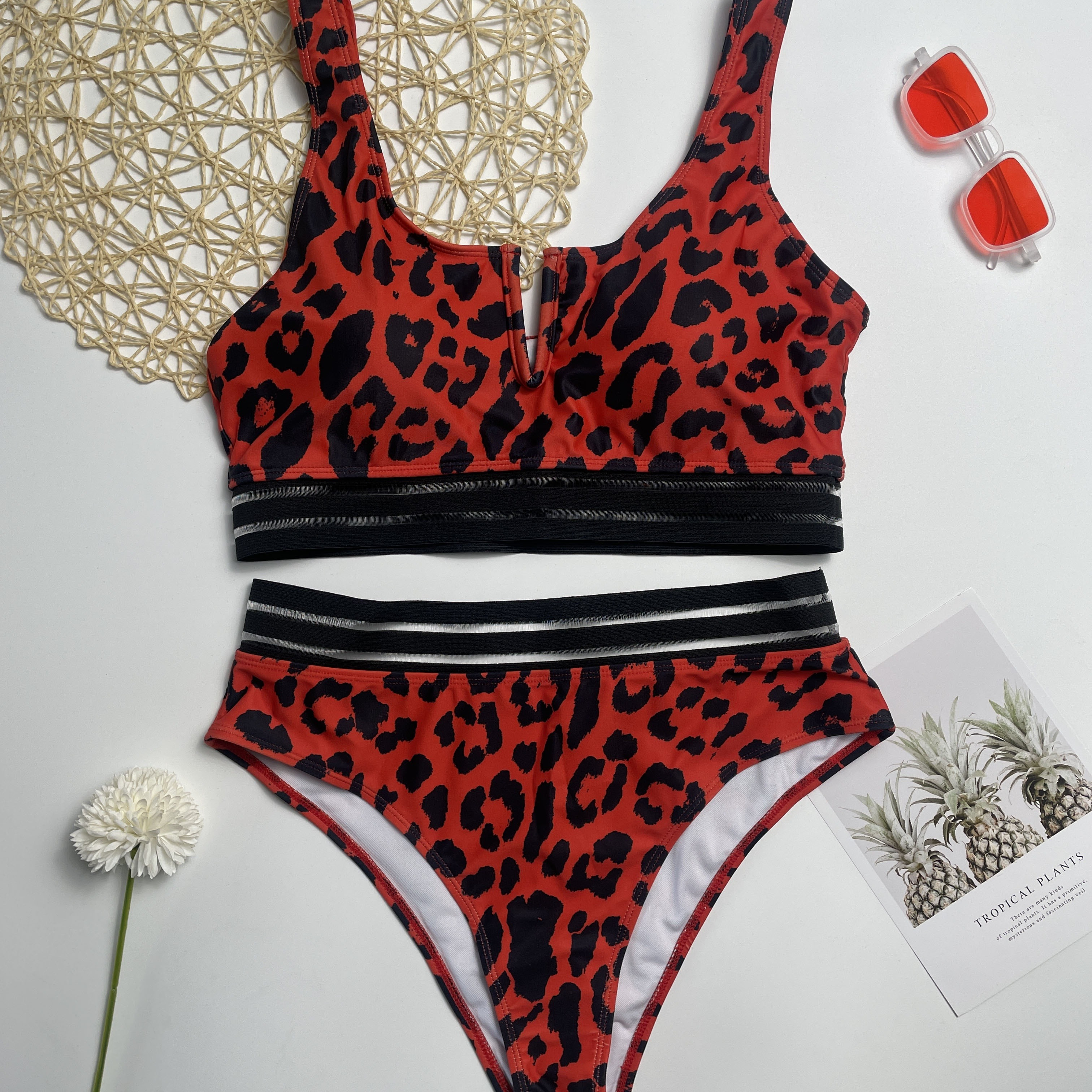 

Red Leopard Print Contrast Mesh Trim V Wired Bra Top 2 Piece Bikini Swimsuit, Women's Swimwear