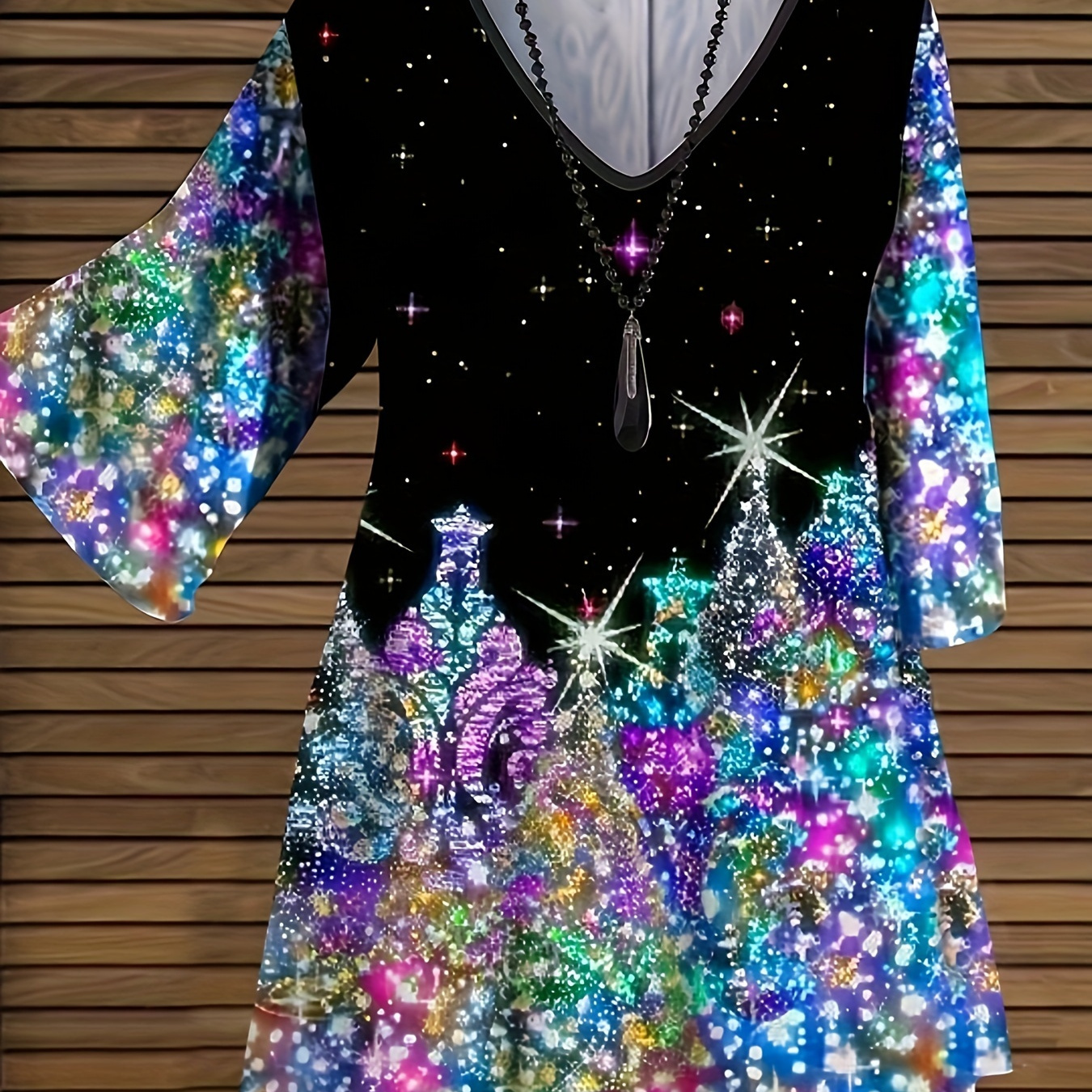 

Plus Size Christmas Top, Women's Plus Glitter Christmas Tree Print 3 Quarter Sleeve V Neck Slight Stretch Top