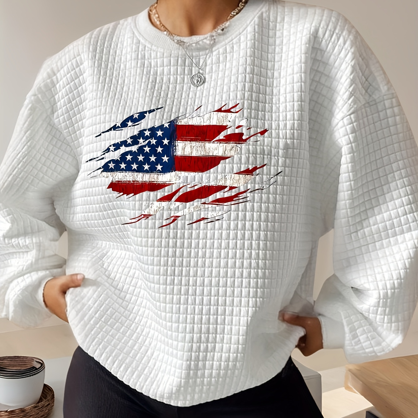 

1pc Women's Casual Waffle Knit Pullover With American Flag Print, Round Neck Polyester Sweatshirt For Fall/winter Season