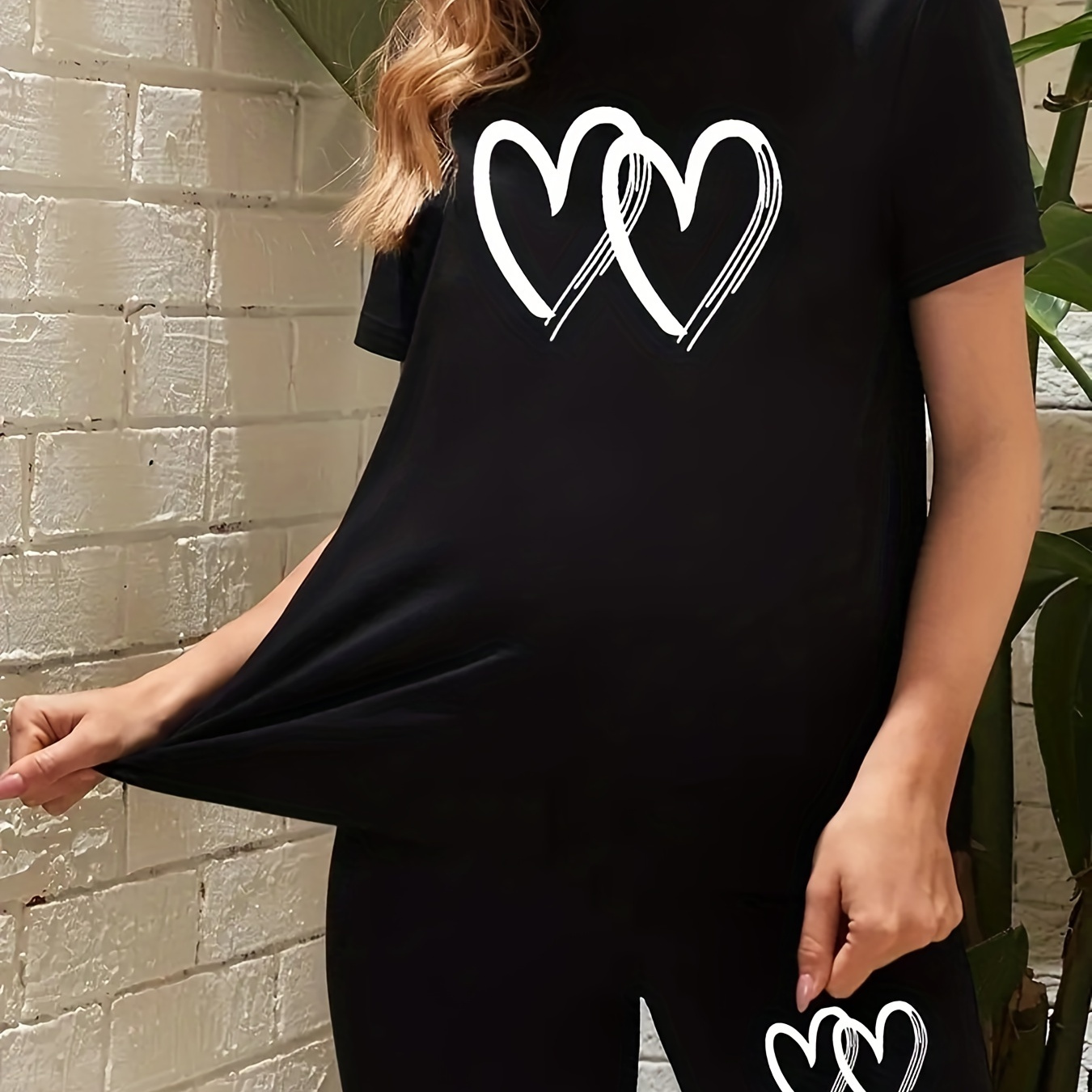 

Plus Size Casual Outfits 2 Piece Set, Women's Print Short Sleeve Round Neck Slight Stretch Top & Shorts Outfits 2 Piece Set