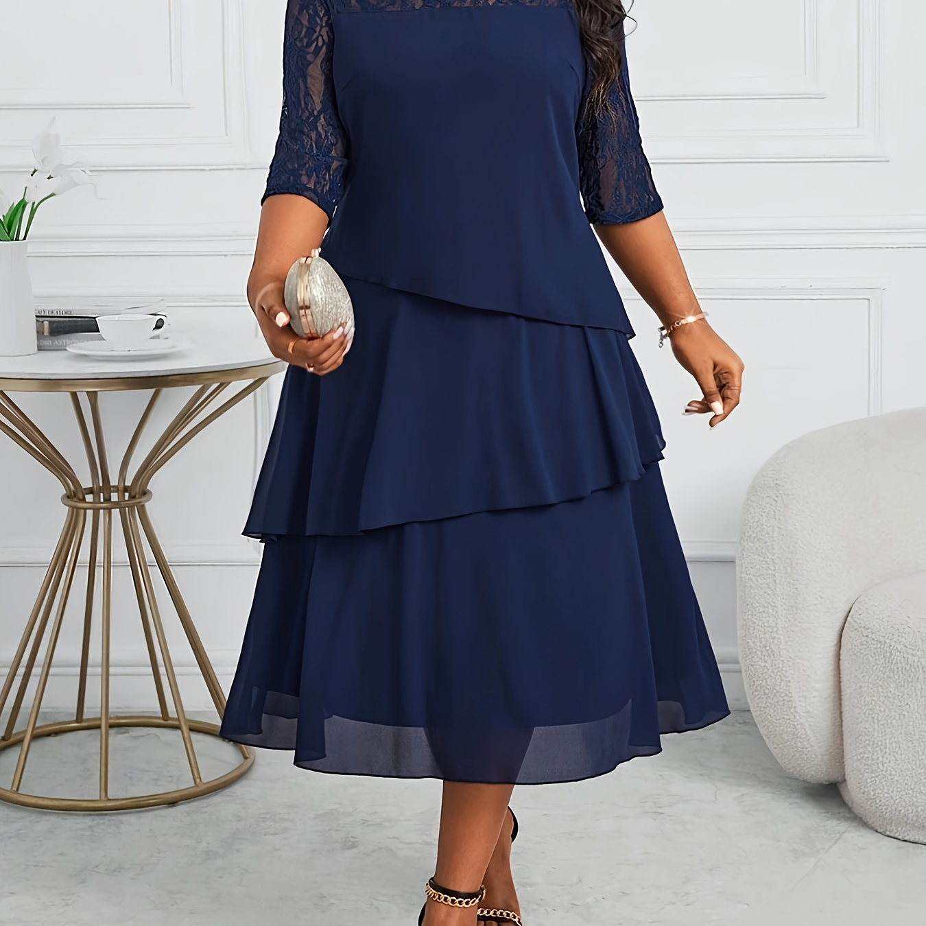 

Elegant Polyester Dress For Women, Crew Neck, Solid Color, Fitted Style, With Lace Detail, For Woven Midi Dress