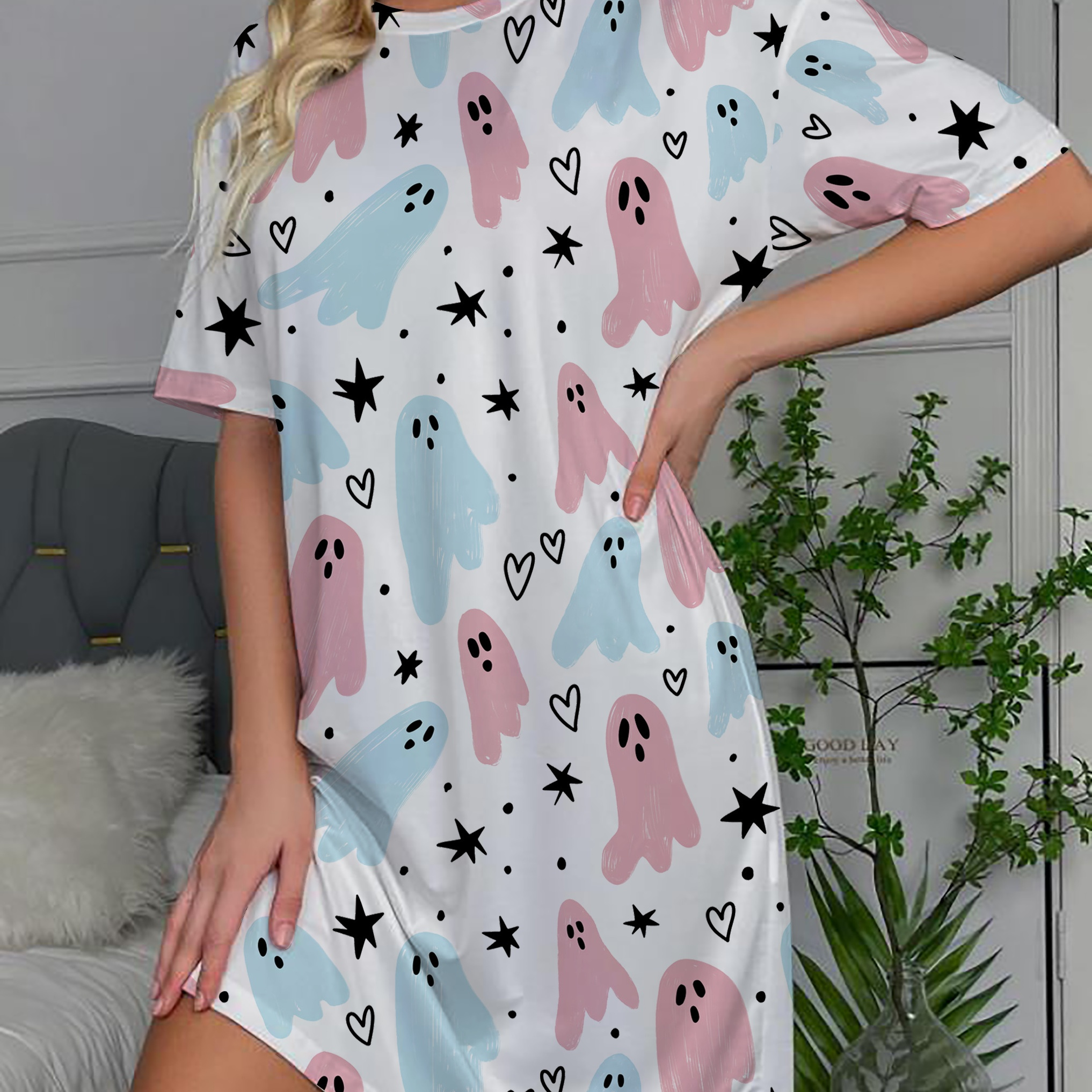 

Women's Cute Ghost & Star Print Sleepwear Dress, Short Sleeve Round Neck Tee Dress, Comfortable Nightgown For Halloween