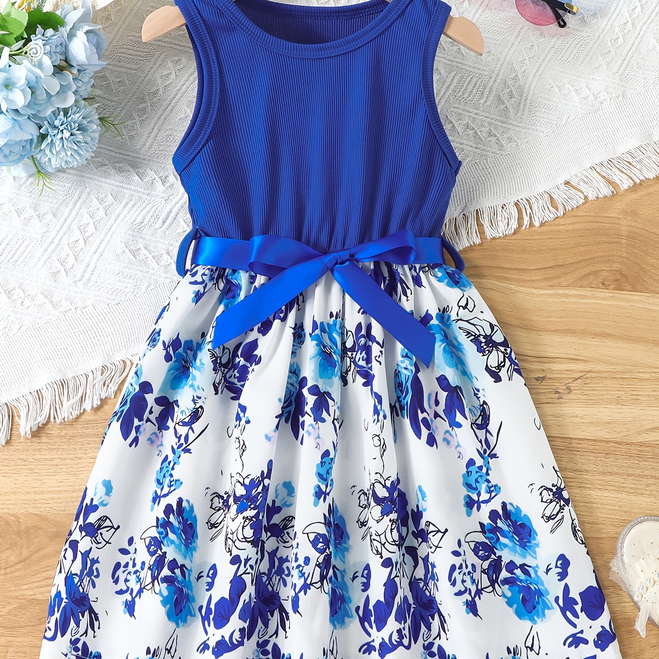 

Girls Splicing Flower Graphic Sleeveless Dress With Bow Belt For Summer
