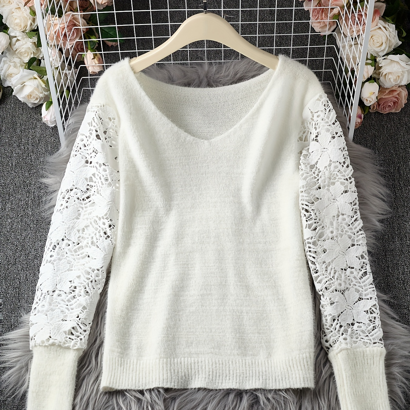 

And Summer Hollow Lace Long Sleeve Sweater Plain Color Pullover Knit