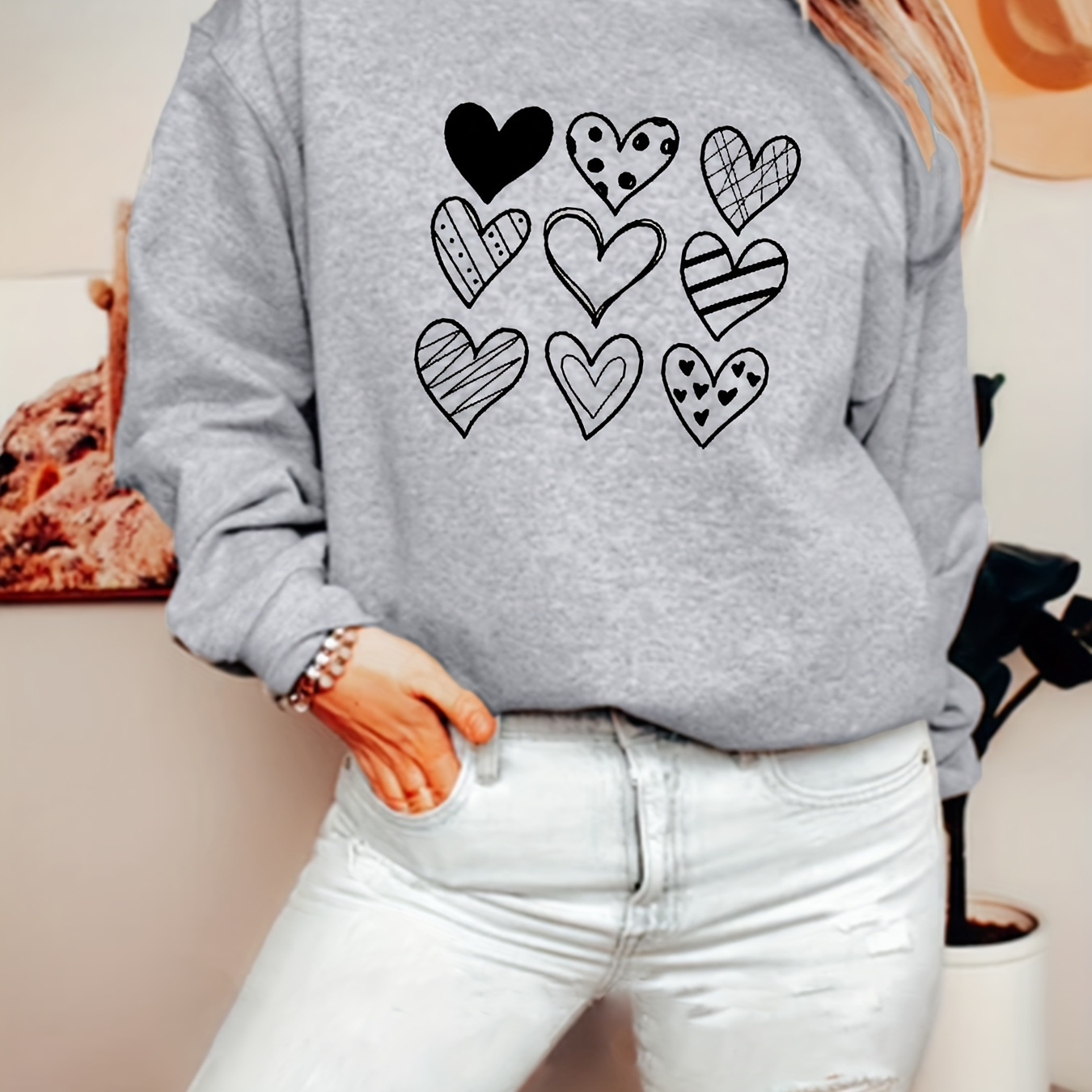 

Heart Print Sweatshirt, Casual Long Sleeve Crew Neck Sweatshirt, Women's Clothing