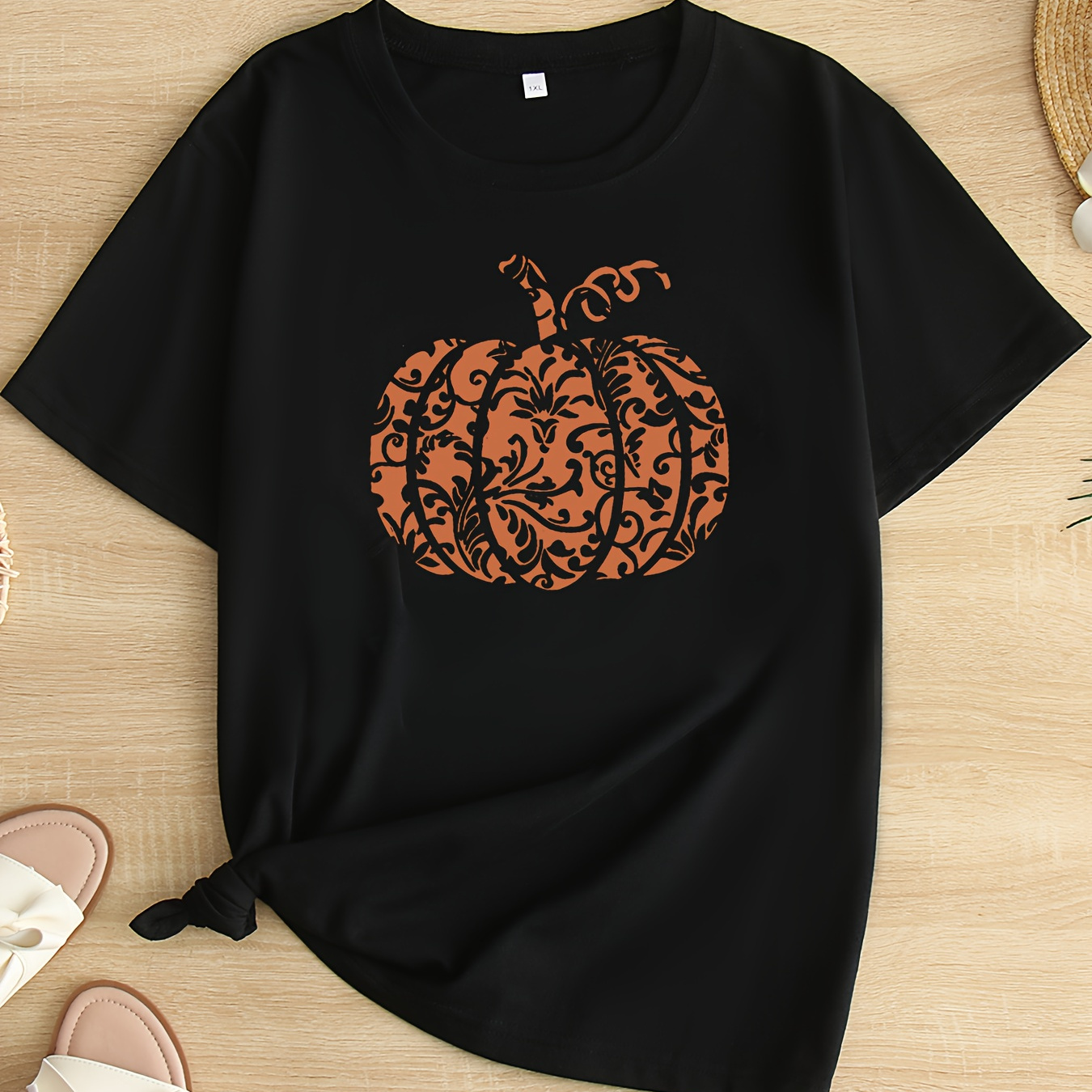 

1pc Women's Plus Size Halloween Pumpkin Print T-shirt, Casual Crew Neck Short Sleeve Top, Polyester 95% Elastane 5%, Knit Fabric With Slight Stretch, Comfort