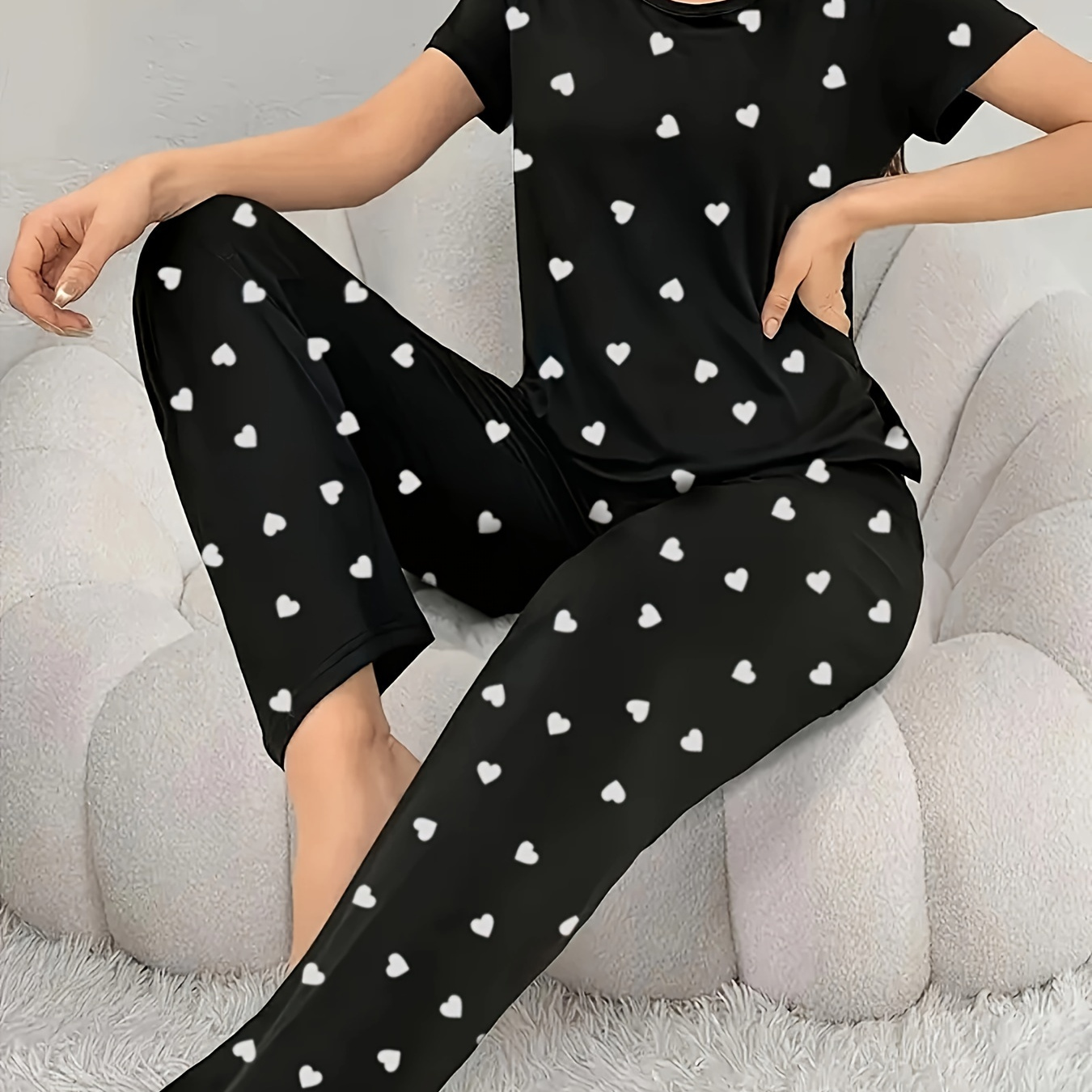 

Print Pajama Set - Black Short Sleeve T-shirt & Long Pants, Cozy Knit Sleepwear, Machine Washable, Polyester And Elastane , Ladies Pajama Sets