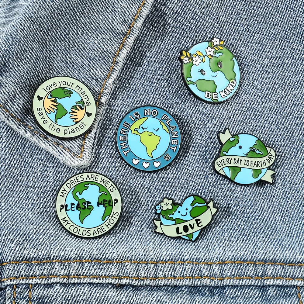 5pcs Women's Creative Cartoon Circle Shaped Metal Alloy Pins/badges,  Decorated With English Letter 'love The Earth', Ideal For Clothes,  Backpacks And Daily Use, Great Gift