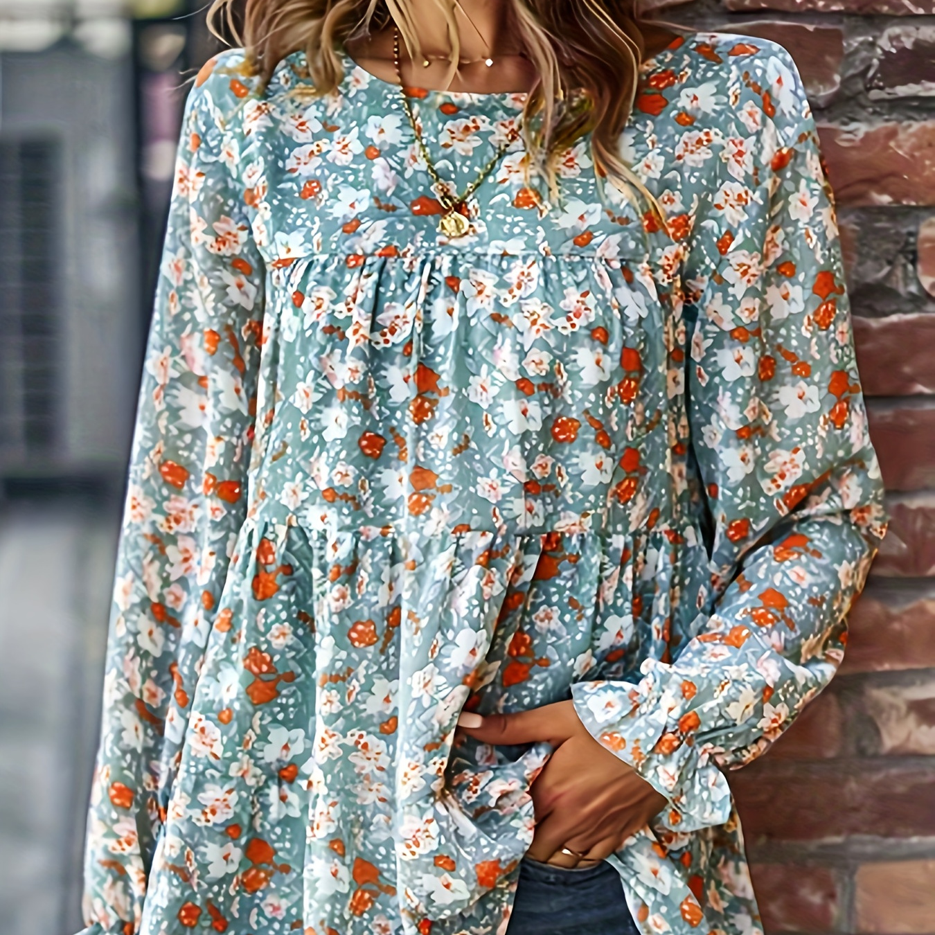 

Plus Size Elegant Top, Women's Plus Ditsy Floral Print Long Bell Sleeve Round Neck Babydoll Top
