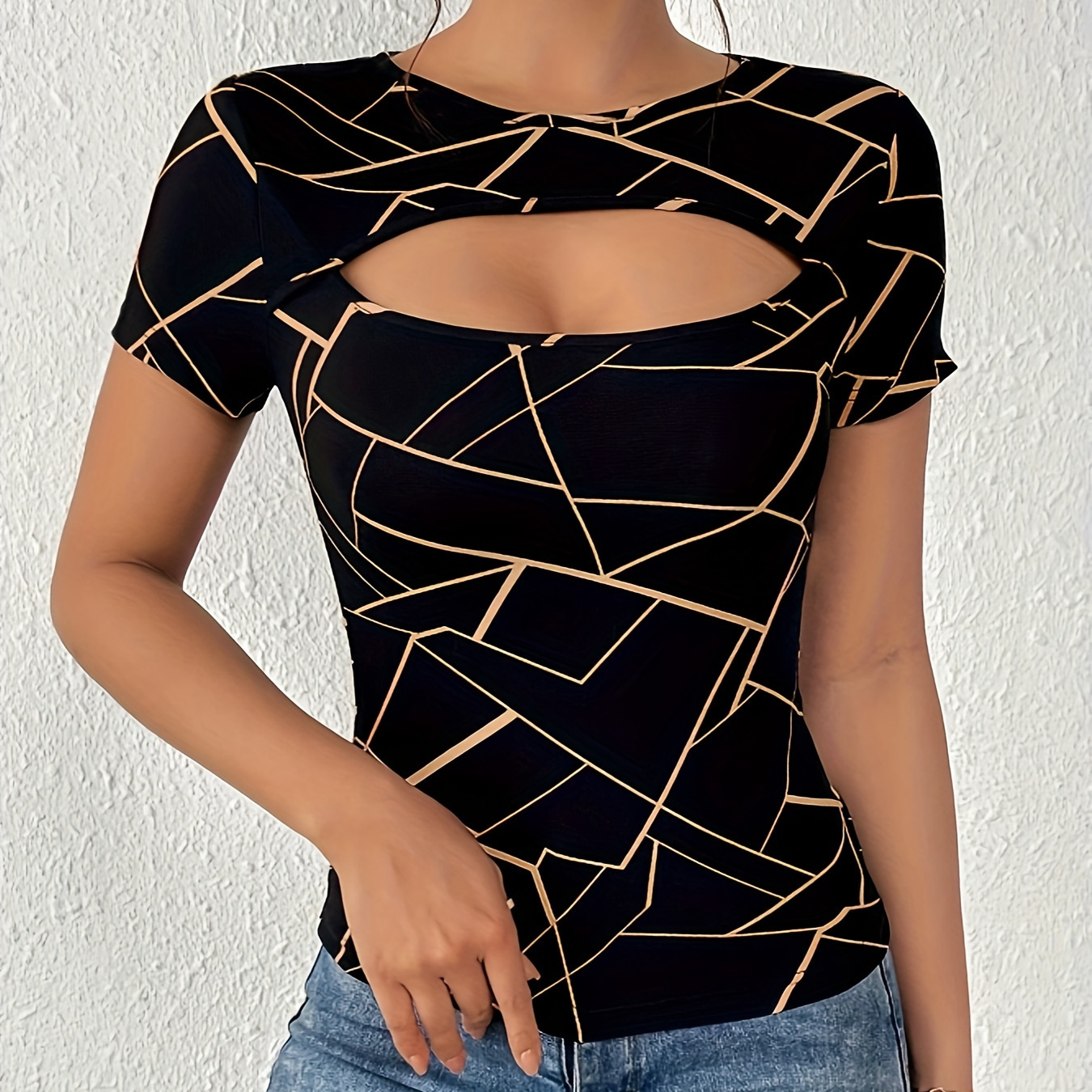 

Geometric Pattern Print Crew Neck T-shirt, Elegant Cut Out Short Sleeve T-shirt For Summer, Women's Clothing