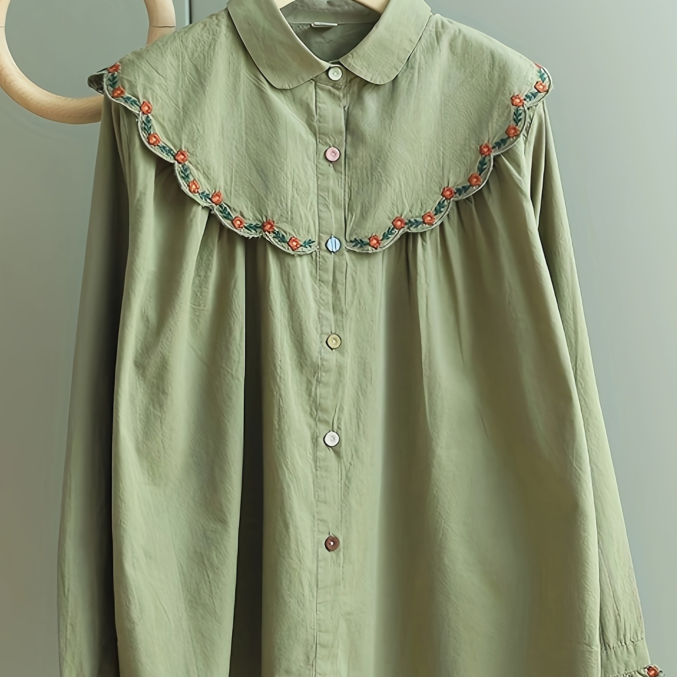 

Chemise Mignonne à Bord Brodé en Polyester avec Nylon, Lavable en Machine, Non Transparent - Printemps/Automne, Belle, Blouse