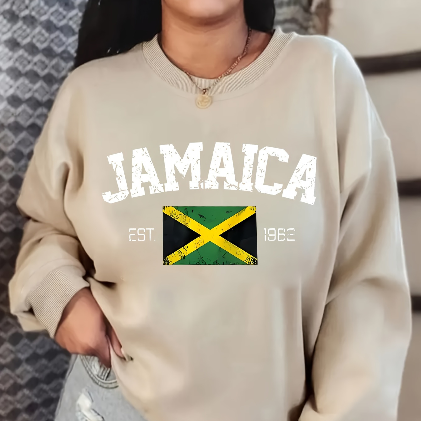 

Jamaica National Comfortable Print Round Neck Women's Autumn And Winter New Sweater