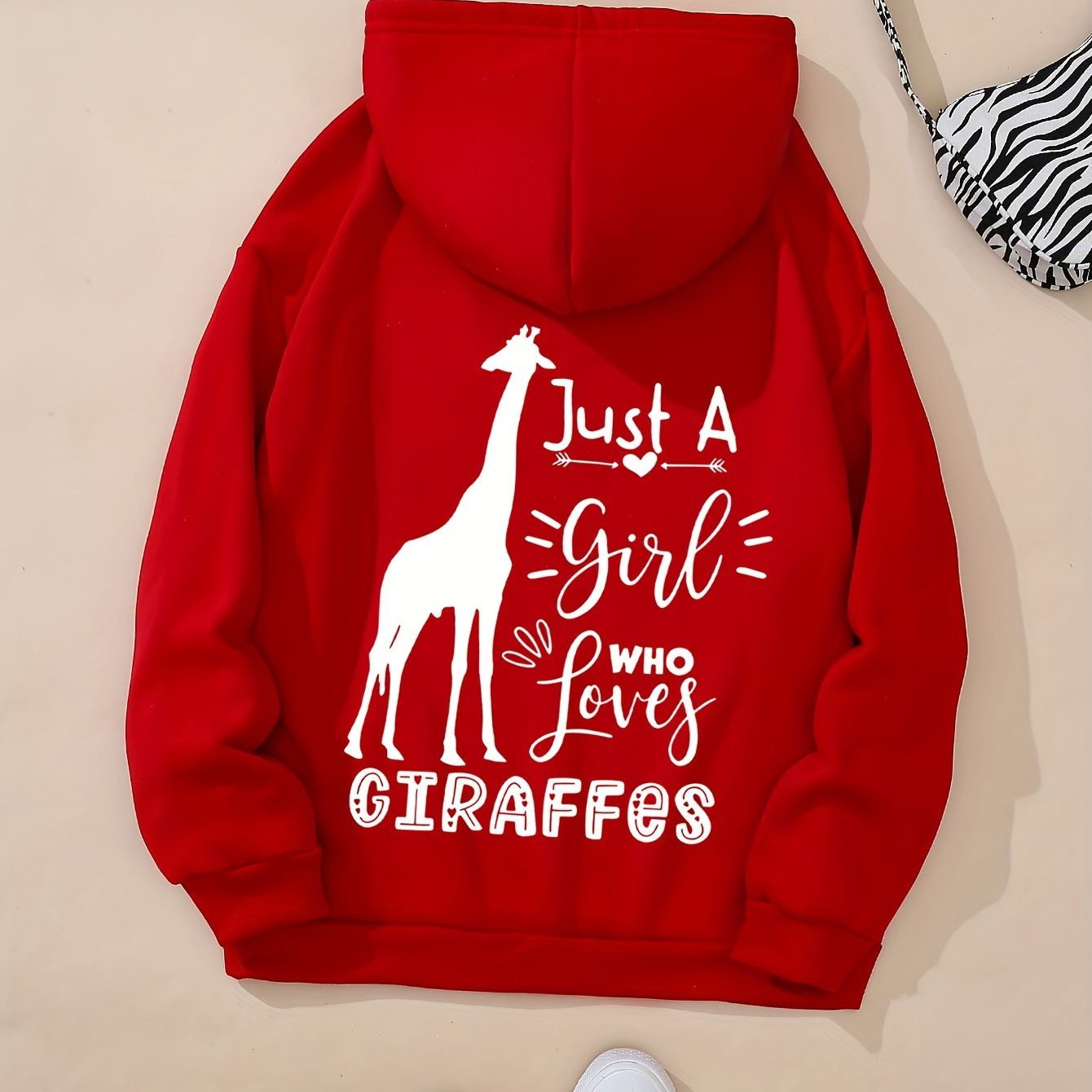 

Women's Casual Hoodie With Giraffe & Letter Print, Drawstring, Kangaroo Pocket - Cozy Polyester , Machine Washable - Fall/winter