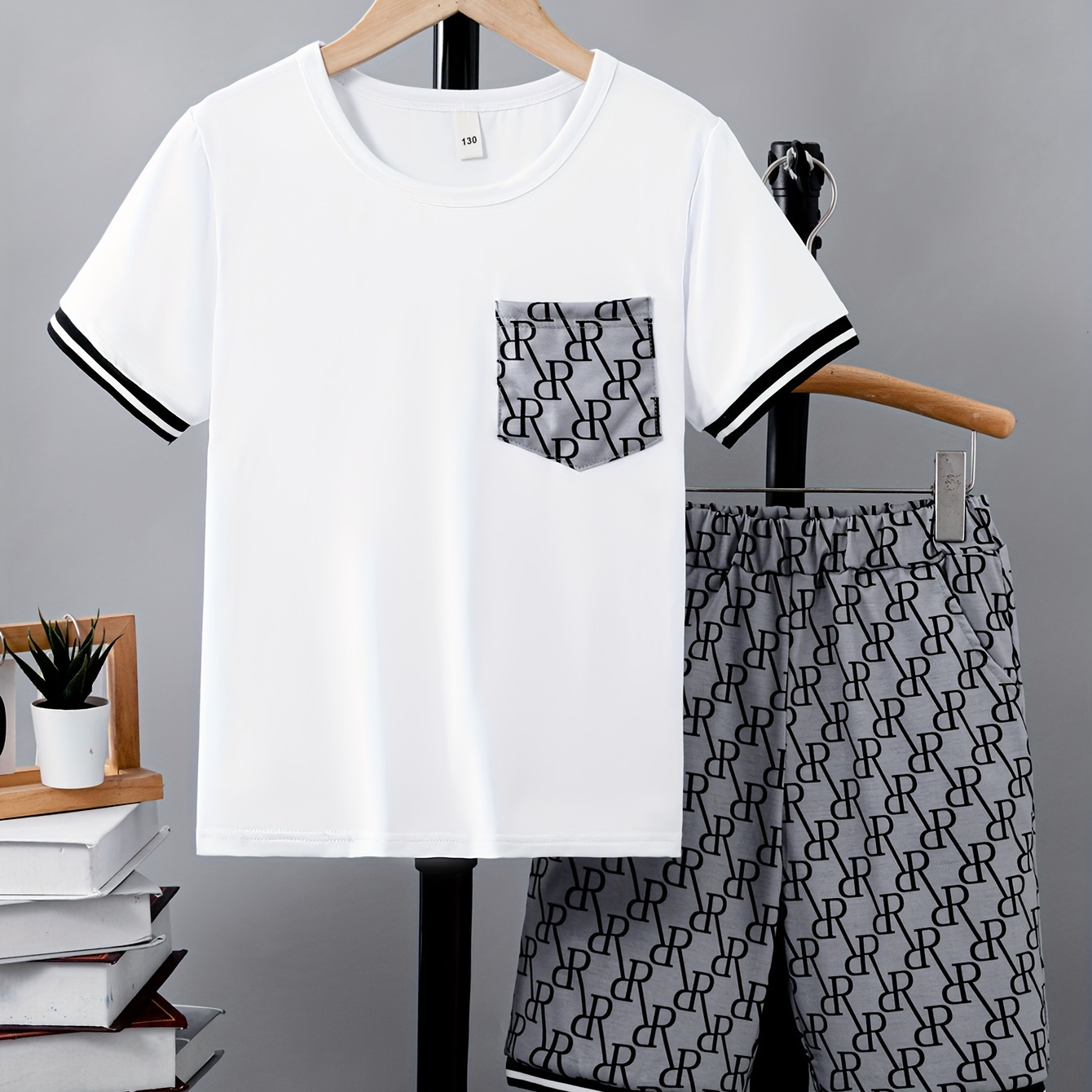 

2pcs Boys Trendy Letter Graphic Print Short Sleeve T-shirt & Shorts Set, Comfy Summer Boys Clothes