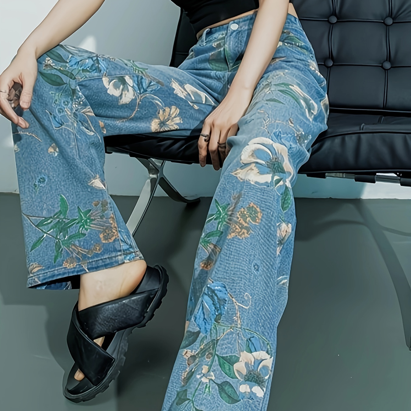 

Floral Print Vintage Style Denim Jeans, High Waist Retro Wide Leg Trousers, Casual Streetwear, Fashion Women's Pants