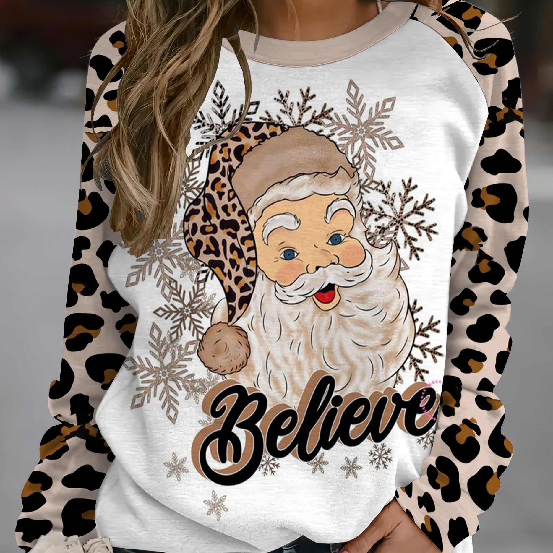 

Women's Santa Claus & Leopard Print Long Sleeve T-shirt - Casual Crew Neck Pullover, Christmas Parties