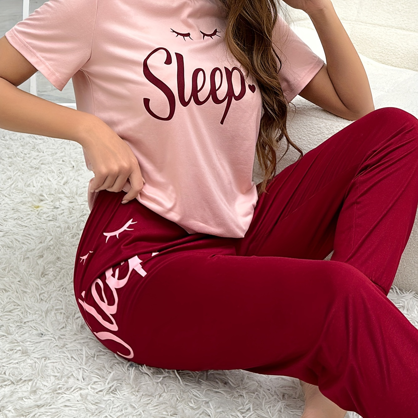 

Eyelash & Letter Print Pajama Set, Casual Short Sleeve Round Neck Top & Elastic Joggers, Women's Sleepwear