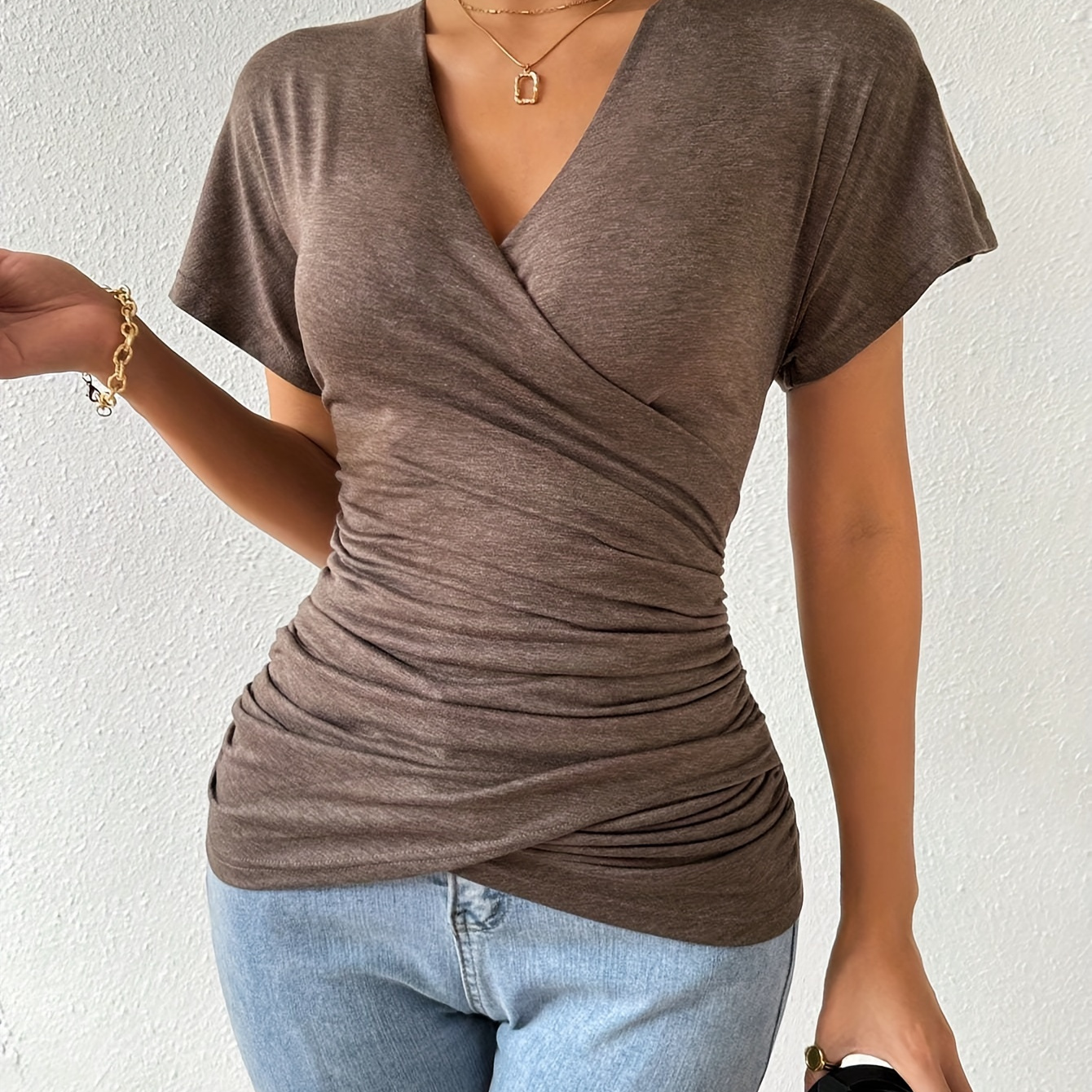 

Surplice Neck Solid Ruched T-shirt, Elegant Short Sleeve Slim Top For Spring & Summer, Women's Clothing