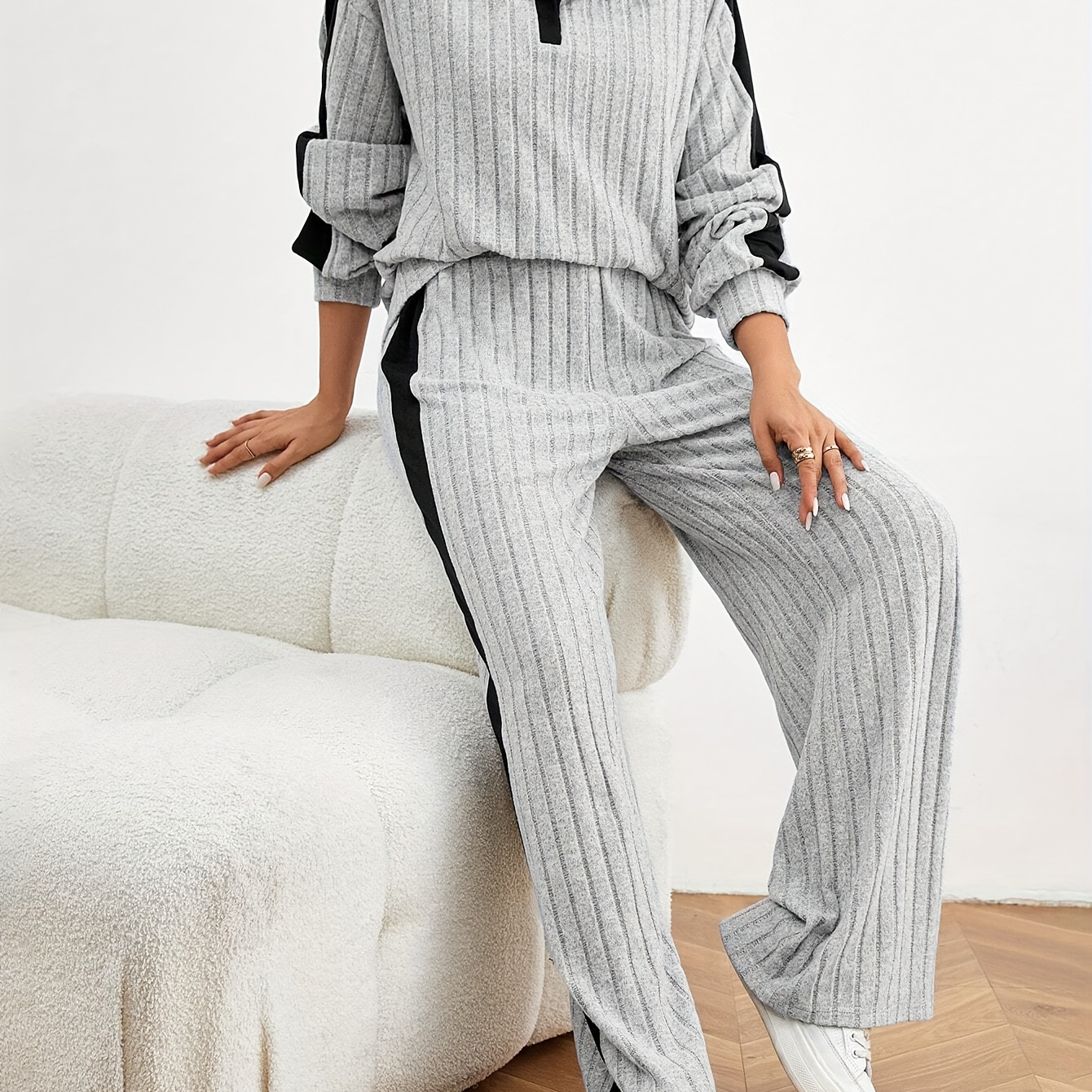 

Targeted Pattern, New Autumn And Winter, Simple, Fashionable And Elegant, Grand, Color Matching, Long Sleeve And Long Pants Suit