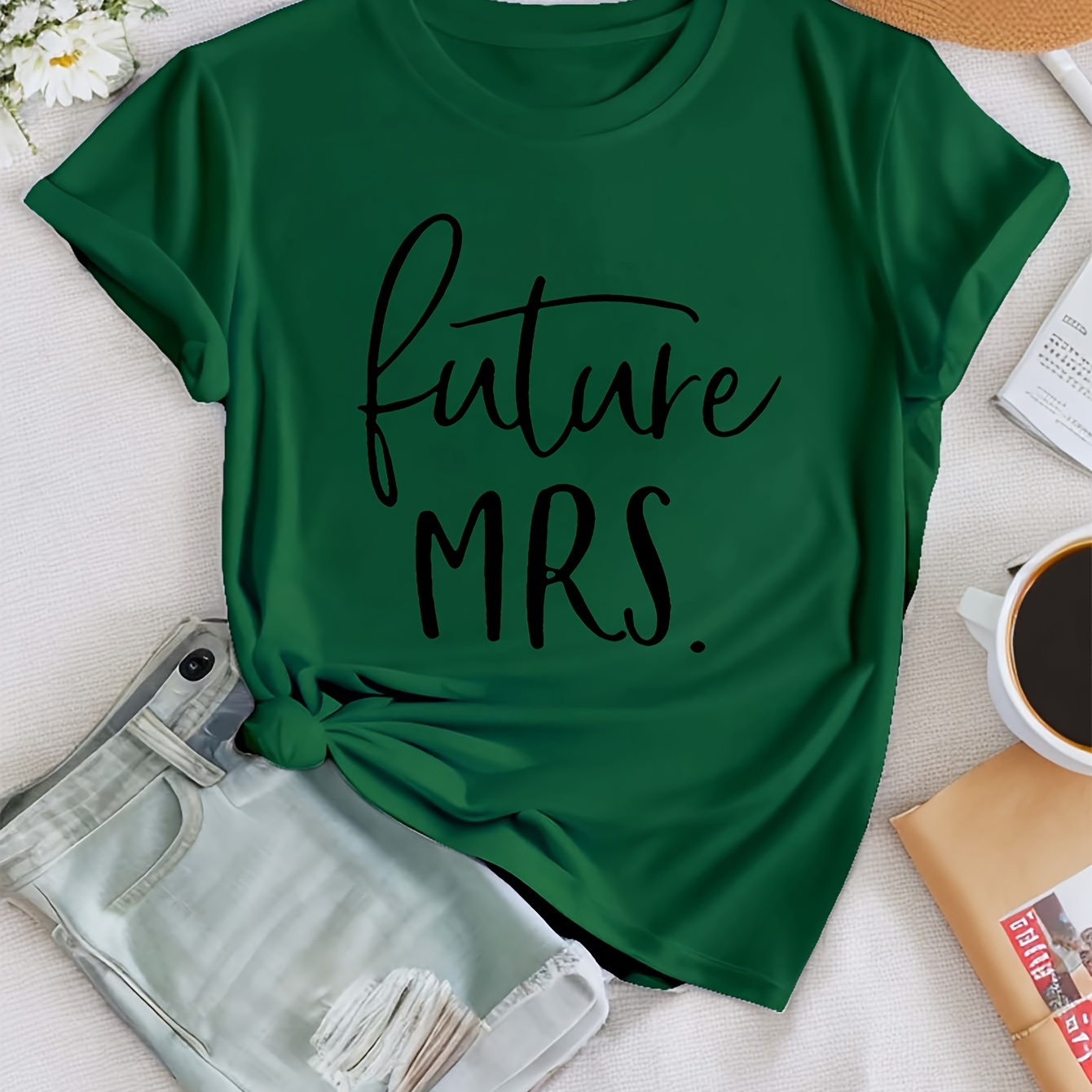 

Fashion Letters Future Mrs Print T-shirt, Short Sleeve Crew Neck Casual Top For Summer & Spring, Women's Clothing