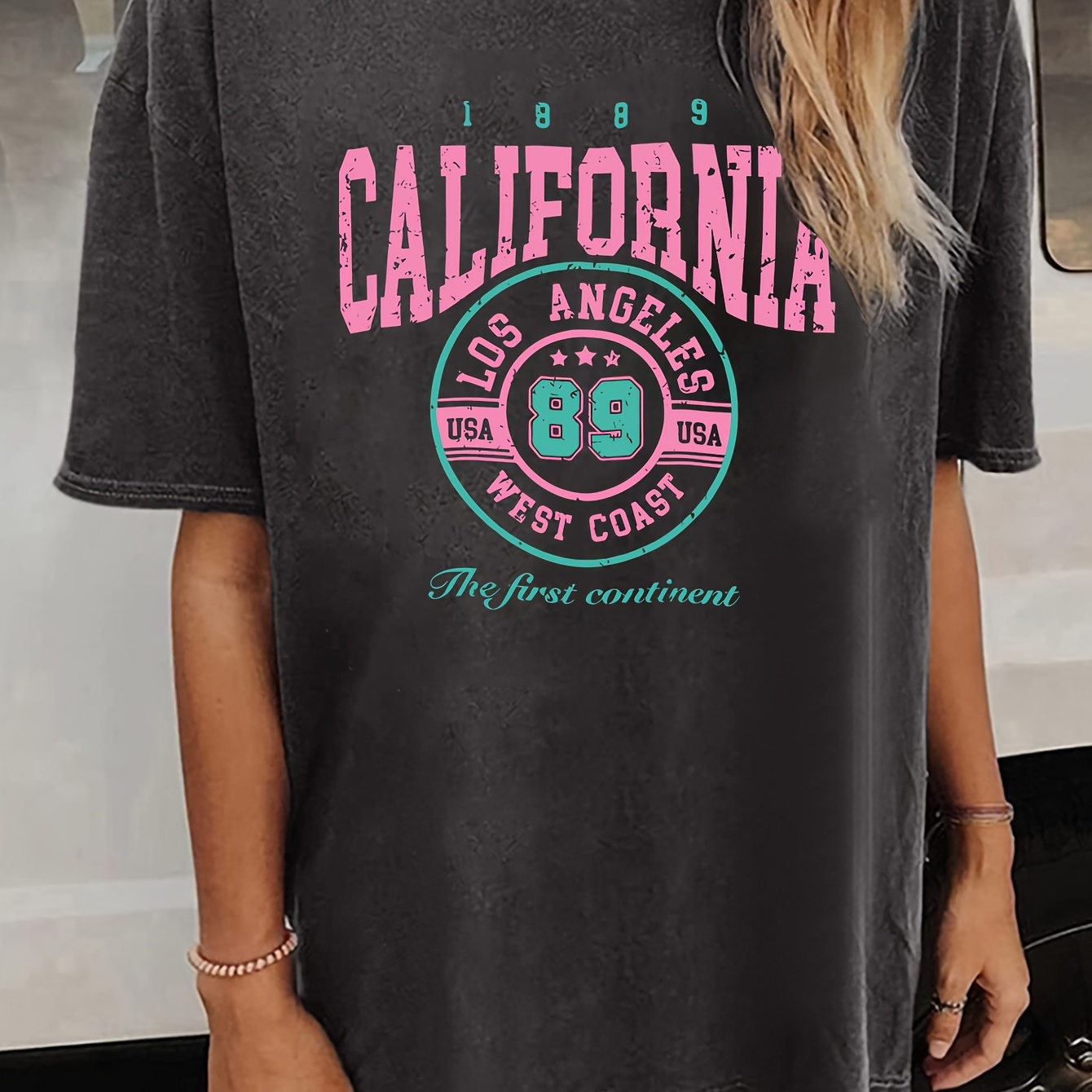 

T-shirt imprimé "CALIFORNIA", à manches courtes tombantes, col rond décontracté, haut pour l'été et , vêtements pour femmes.