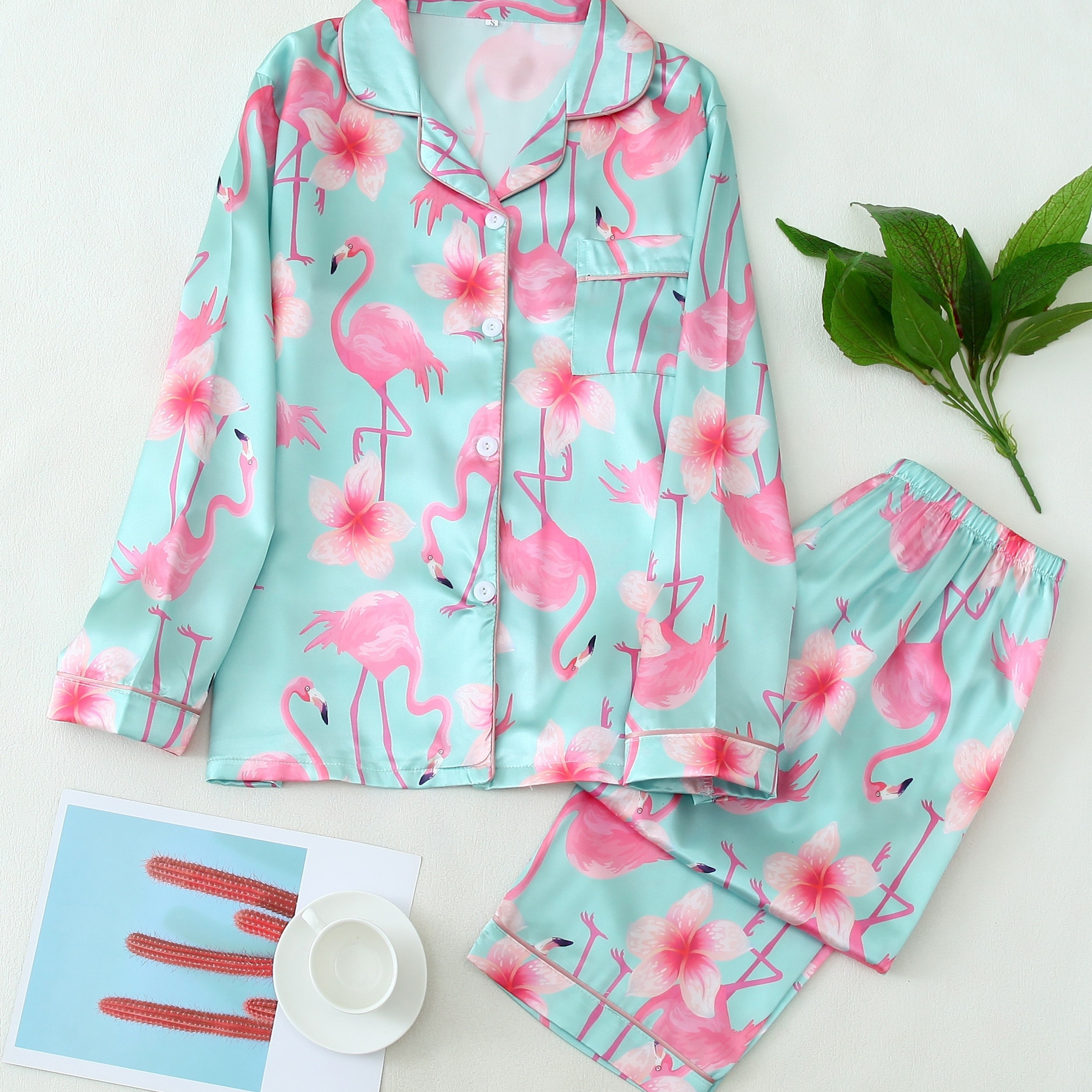 

Elegant Flamingo Print Satin Pajama Set For Women - Long Sleeve Button- & Pants, Comfortable Loungewear, Machine Washable