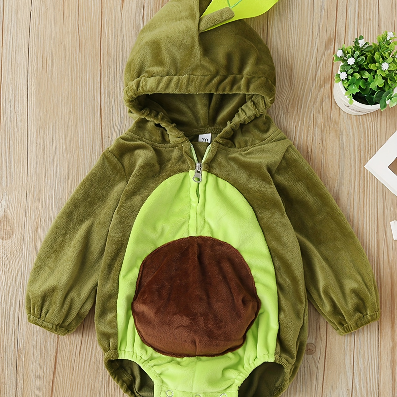 baby's cute avocado hooded romper, long sleeve zipper onesie for
