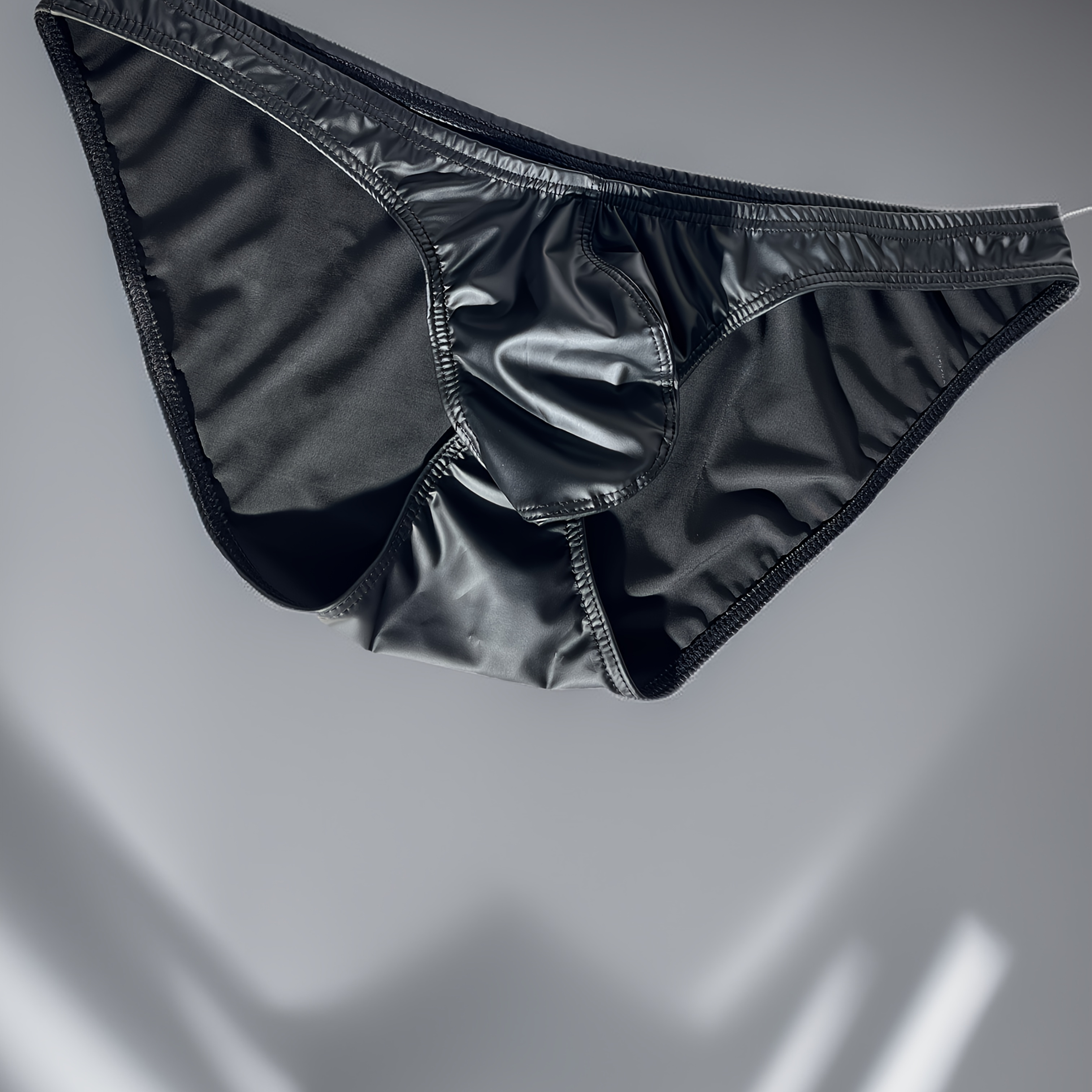 

Men' U-shaped Low Waist Leather Underwear, Breathable Sexy Briefs, Valentine's Day Gift