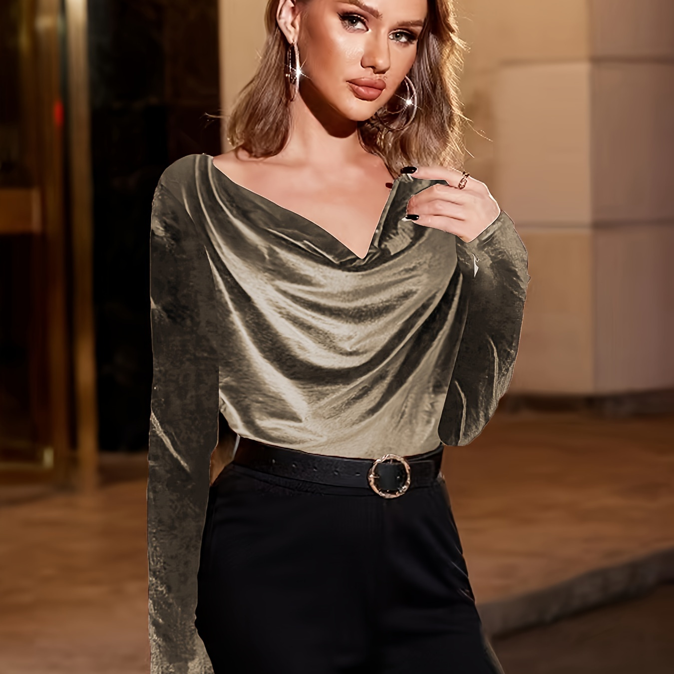 

Elegant Velvet V-neck Blouse For Women - Chic Long Sleeve Top, Spring & Fall, Machine Washable