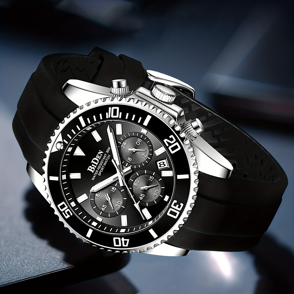 

1pc 0324g Men's Casual Sports Watch Multifunctional 6 Needle Silicone Strap Waterproof Quartz Watch