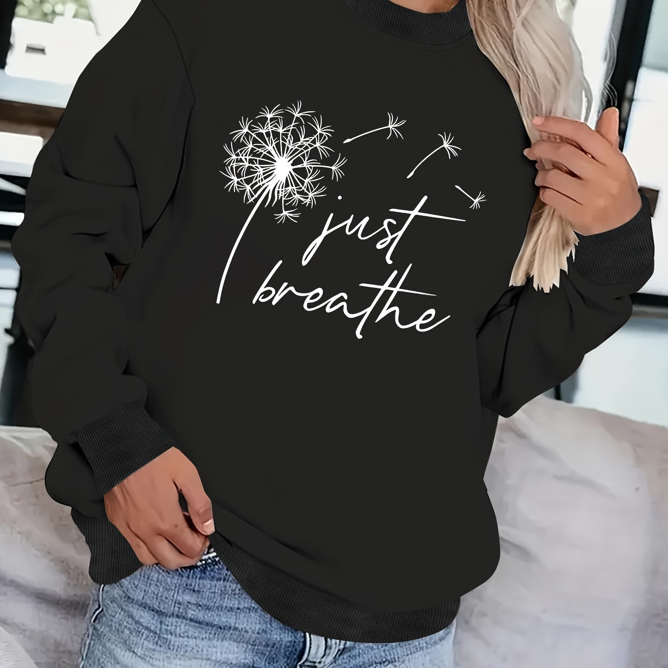 

Dandelion Print Round Neck Sweatshirt, Long Sleeve Pullover Sports Tops, Women's Activewear