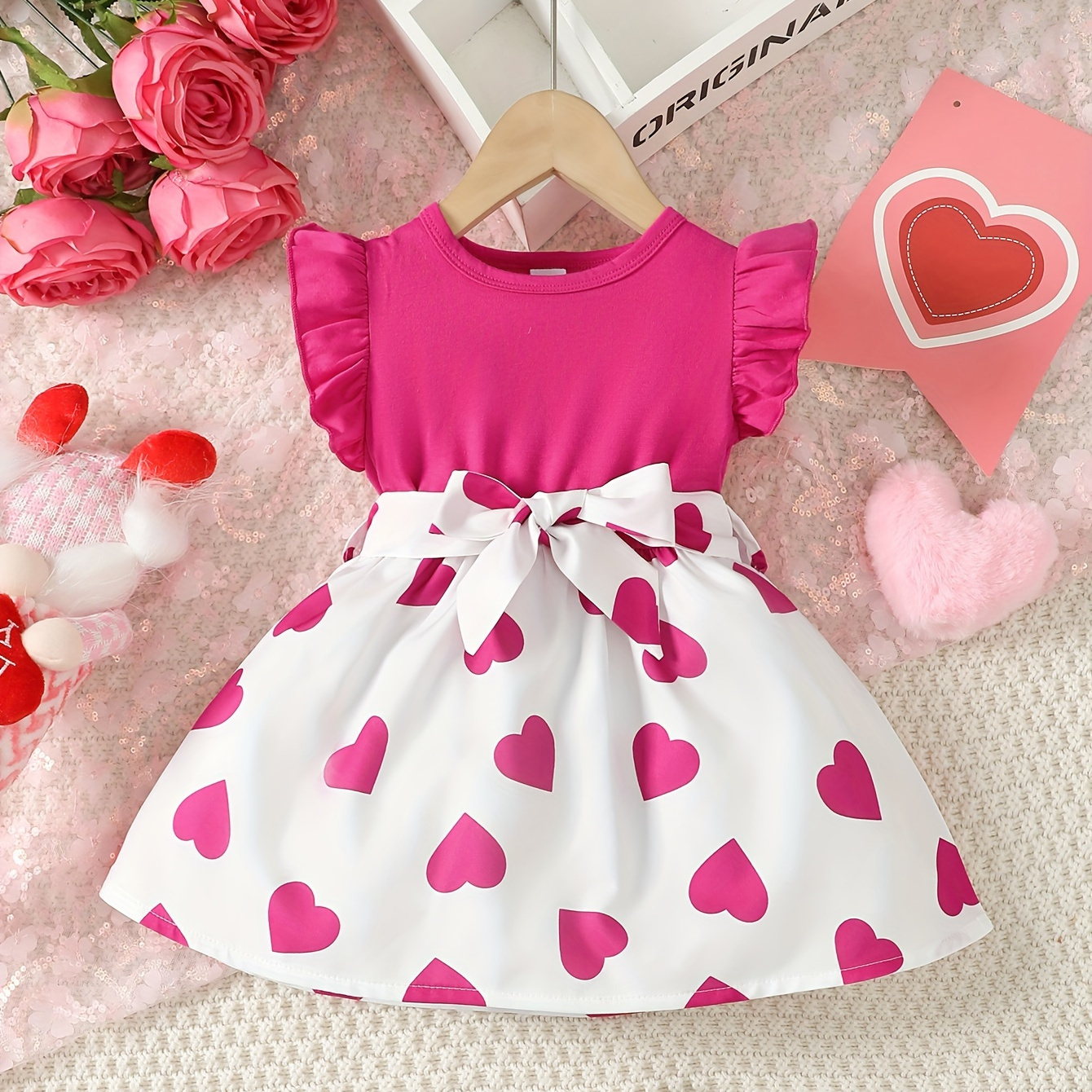 

Baby Girls Fashion Popular Color Love Print With Bow Decor Round Neck Flying Sleeve Dress For Summer