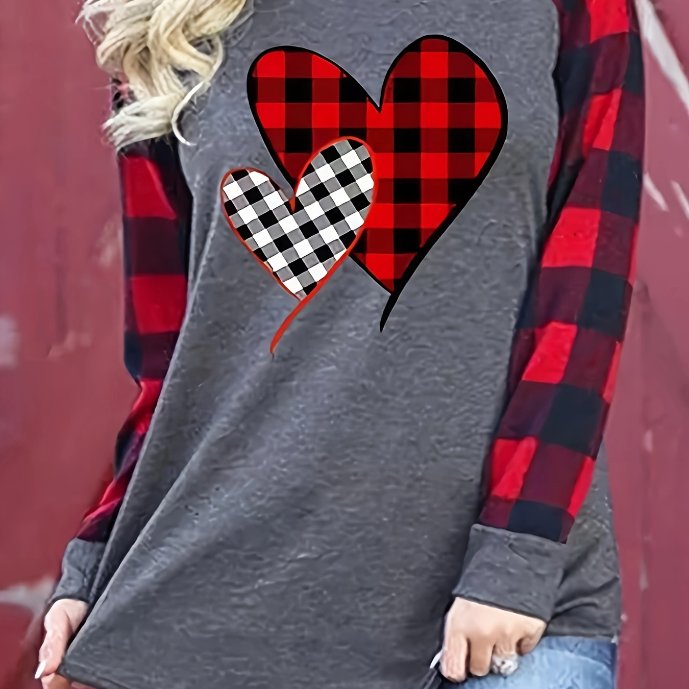 

Long-sleeved Women's Love Comfortable T-shirt