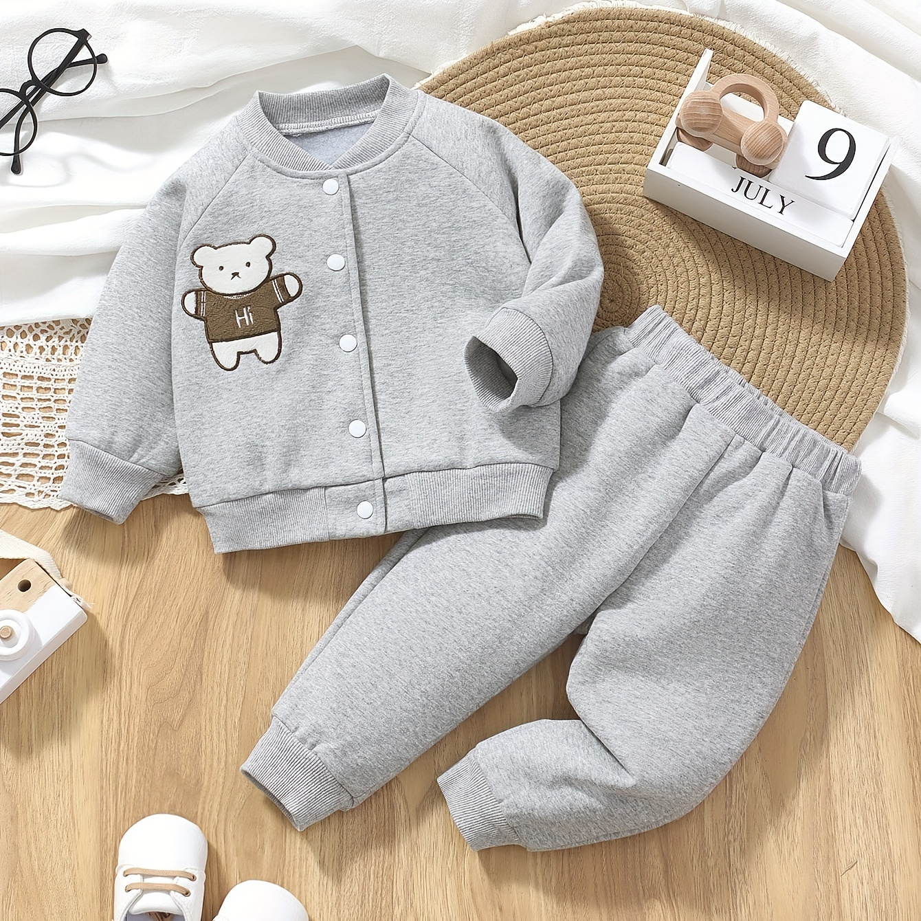 

2pcs 's Bear Embroidery Fuzzy Lining Raglan Sleeve & Pants, Toddler & Infant Boy's Clothing Set For Fall